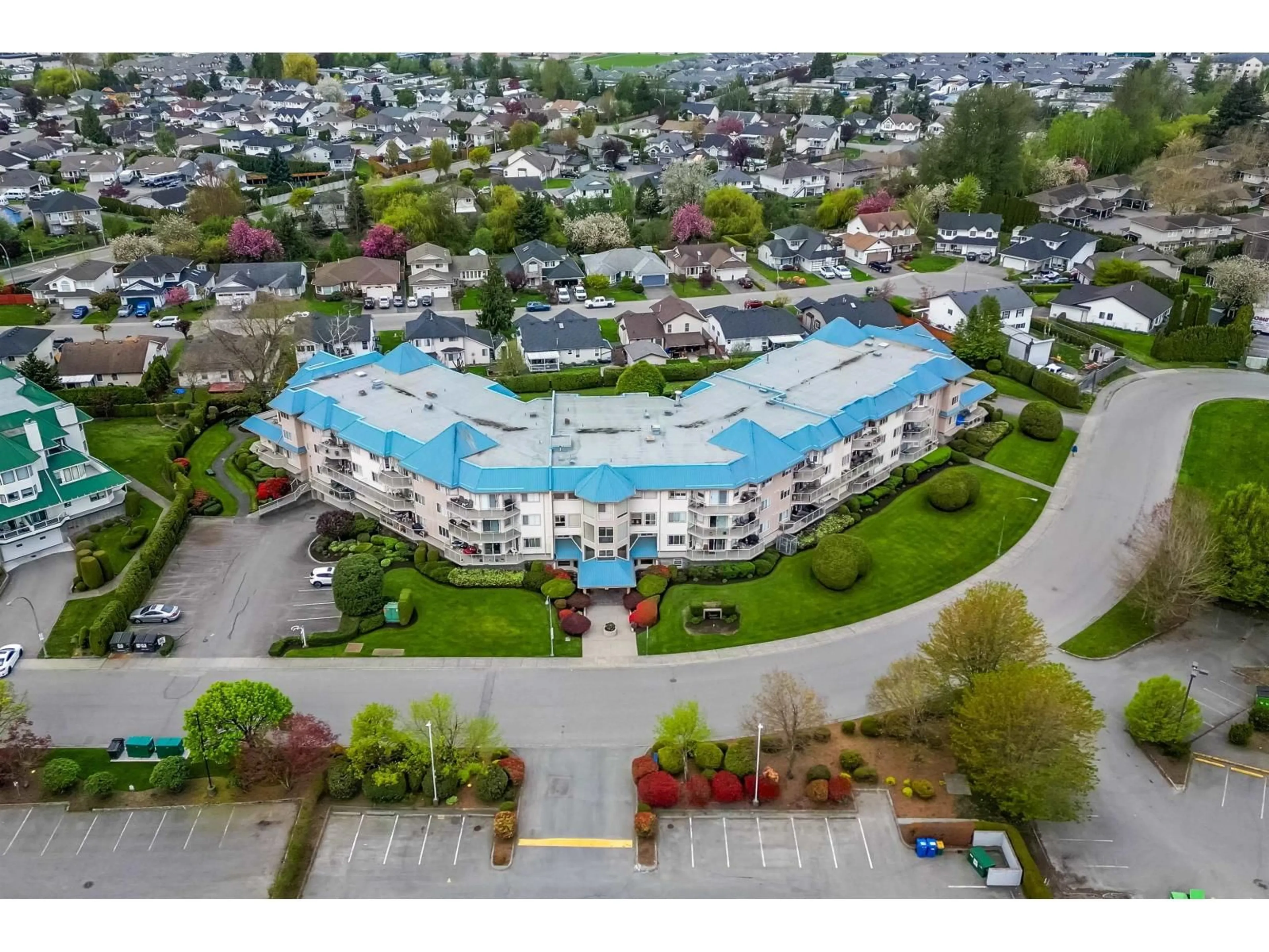 A pic from outside/outdoor area/front of a property/back of a property/a pic from drone, unknown for 117 - 7685 AMBER DRIVE, Chilliwack British Columbia V2R3P3