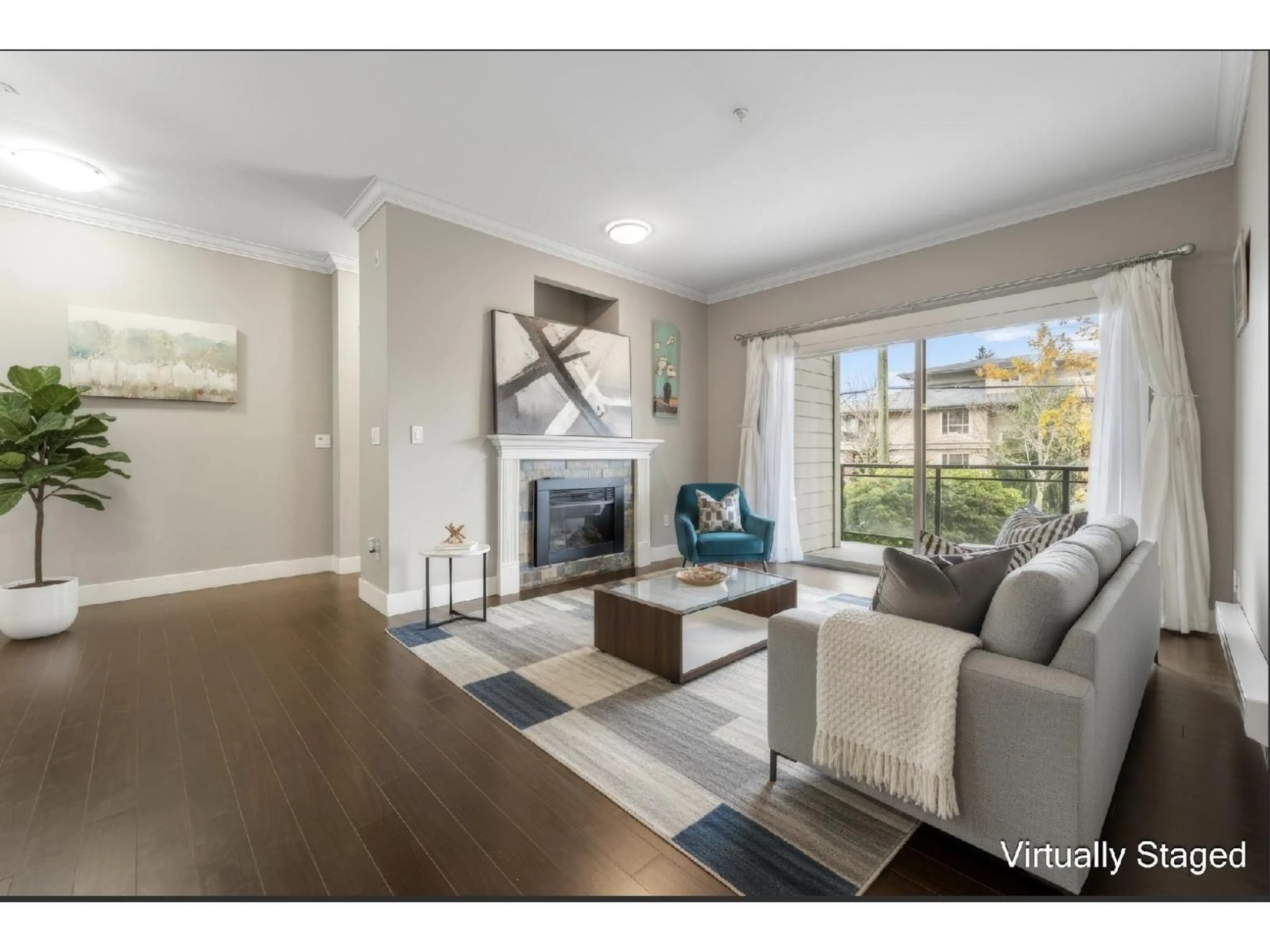 Living room with furniture, wood/laminate floor for 210 - 15368 17A AVENUE, Surrey British Columbia V4A1V3