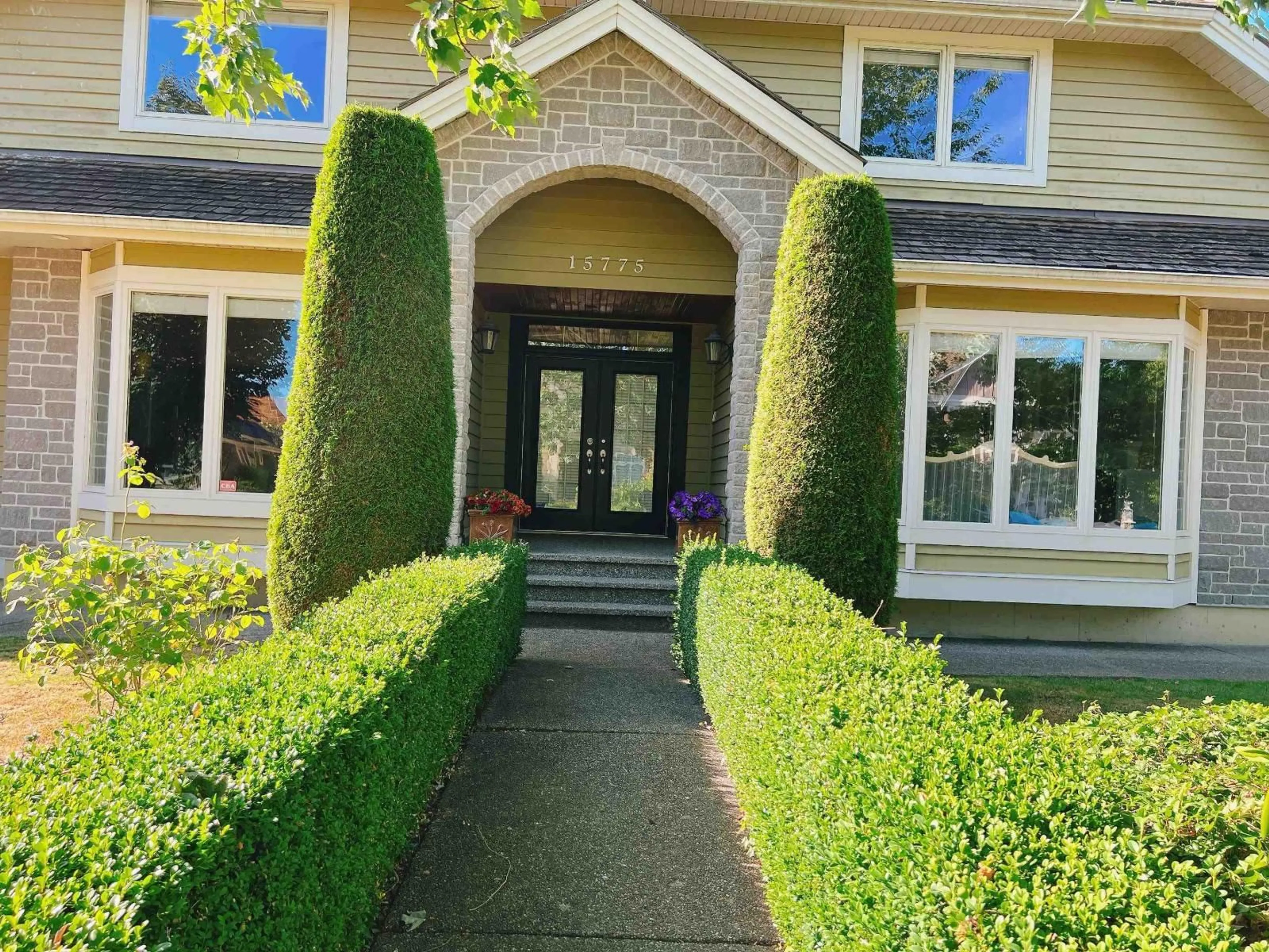Unknown for 15775 39A AVENUE, Surrey British Columbia V3Z0L1