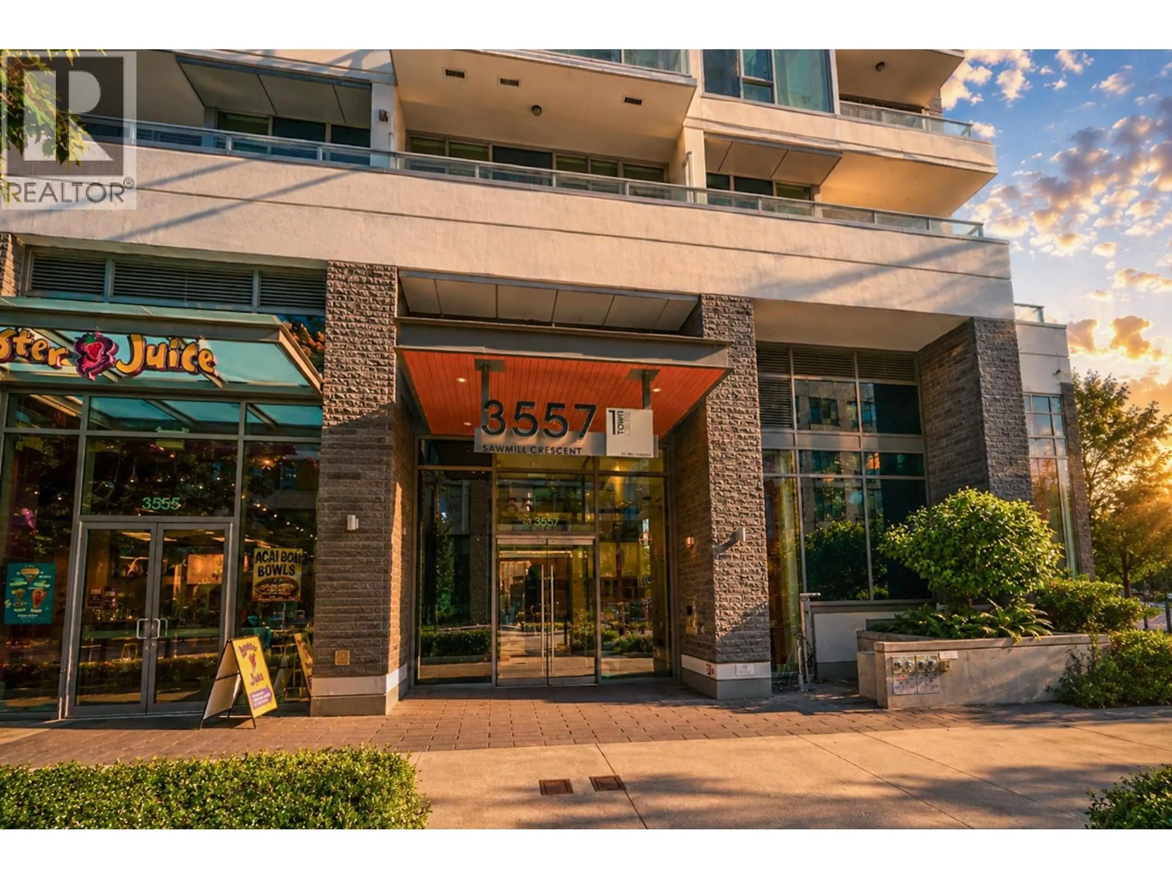 Indoor foyer for 503 - 3557 SAWMILL CRESCENT, Vancouver British Columbia V5S0E2