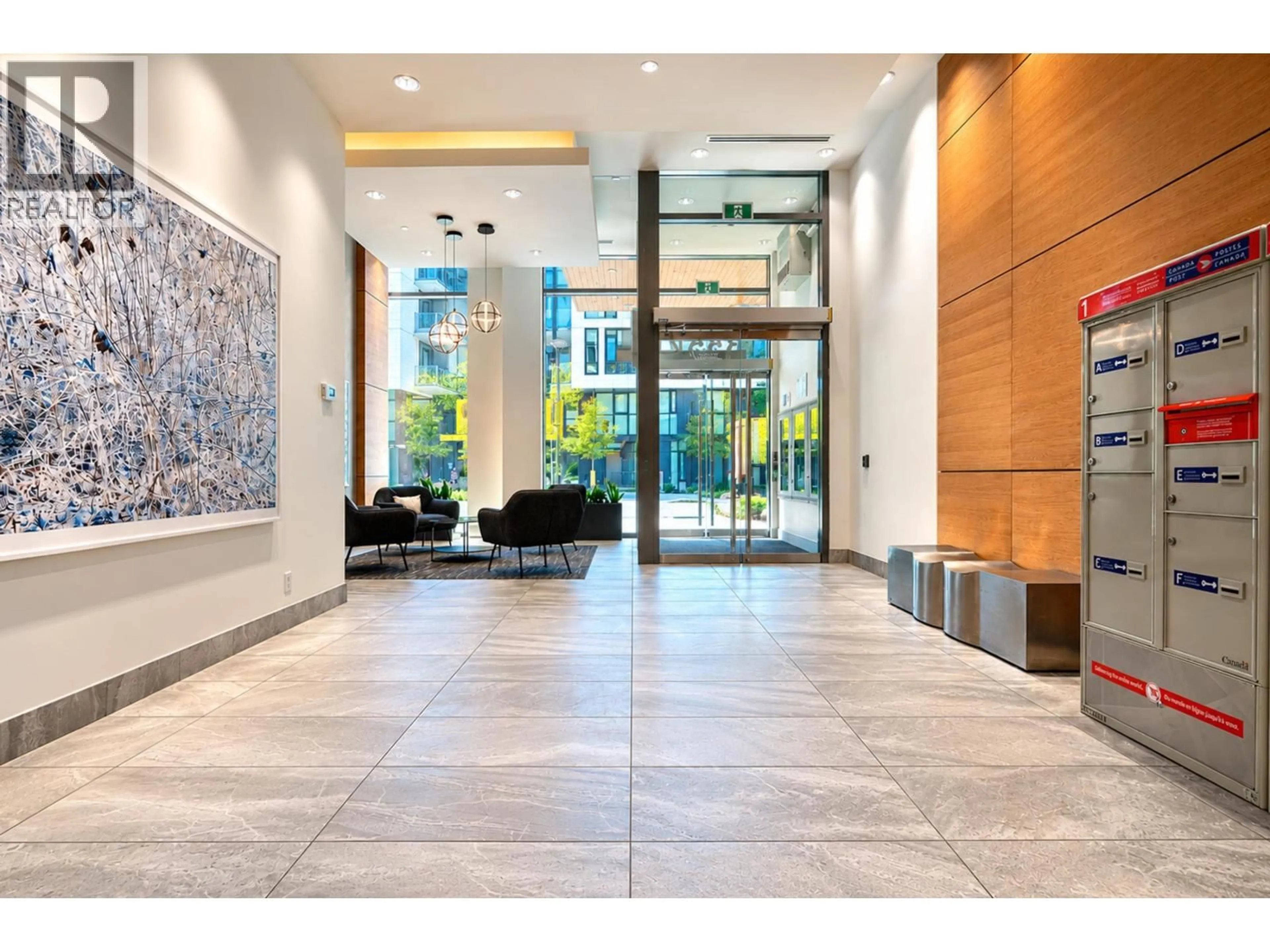 Indoor foyer for 503 - 3557 SAWMILL CRESCENT, Vancouver British Columbia V5S0E2