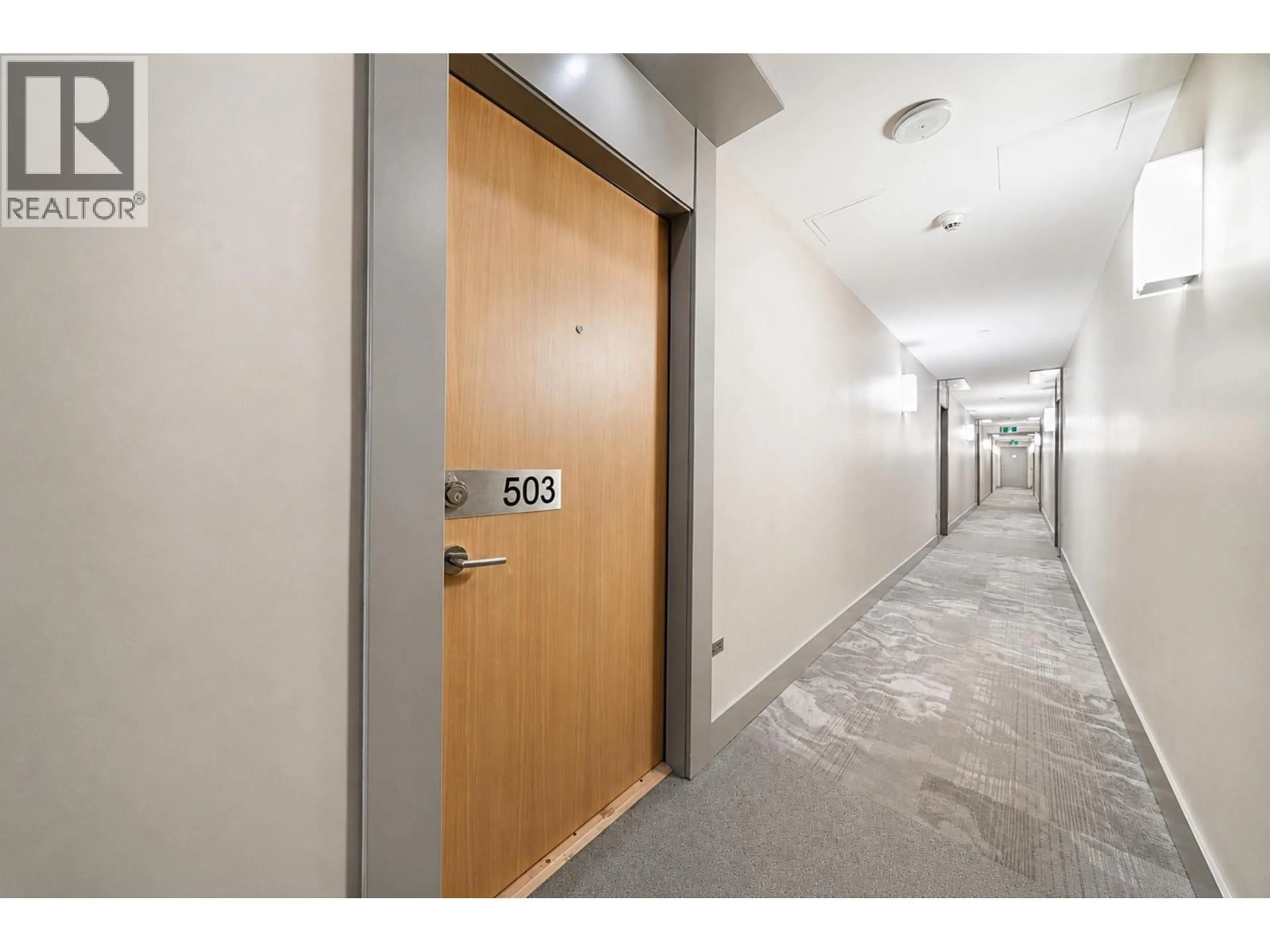Indoor foyer for 503 - 3557 SAWMILL CRESCENT, Vancouver British Columbia V5S0E2