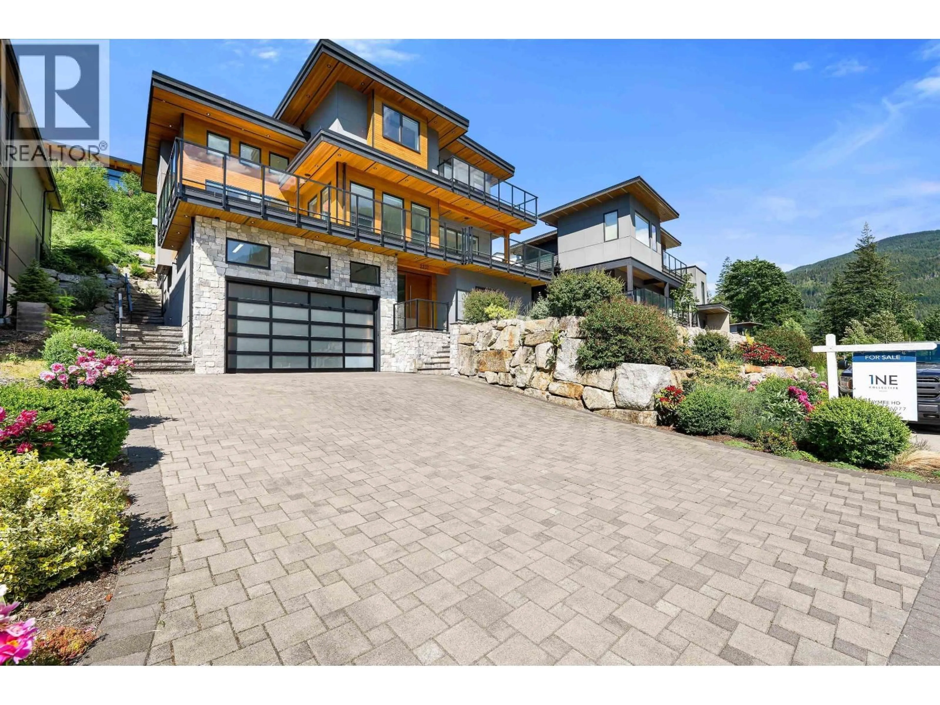 Home with brick exterior material, unknown for 2237 WINDSAIL PLACE, Squamish British Columbia V8B0T6
