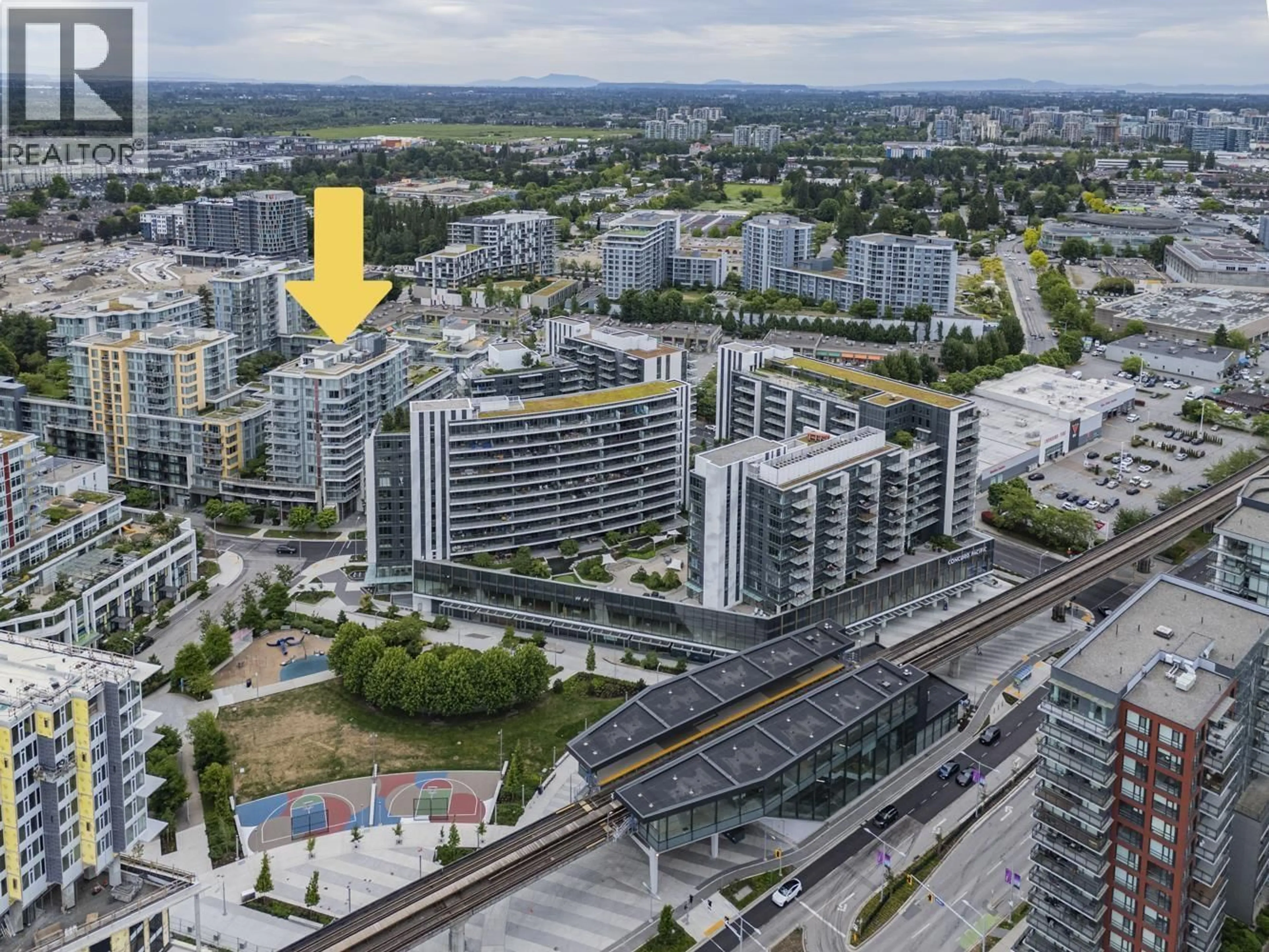 A pic from outside/outdoor area/front of a property/back of a property/a pic from drone, city buildings view from balcony for 612 - 8628 HAZELBRIDGE WAY, Richmond British Columbia V6X0R5