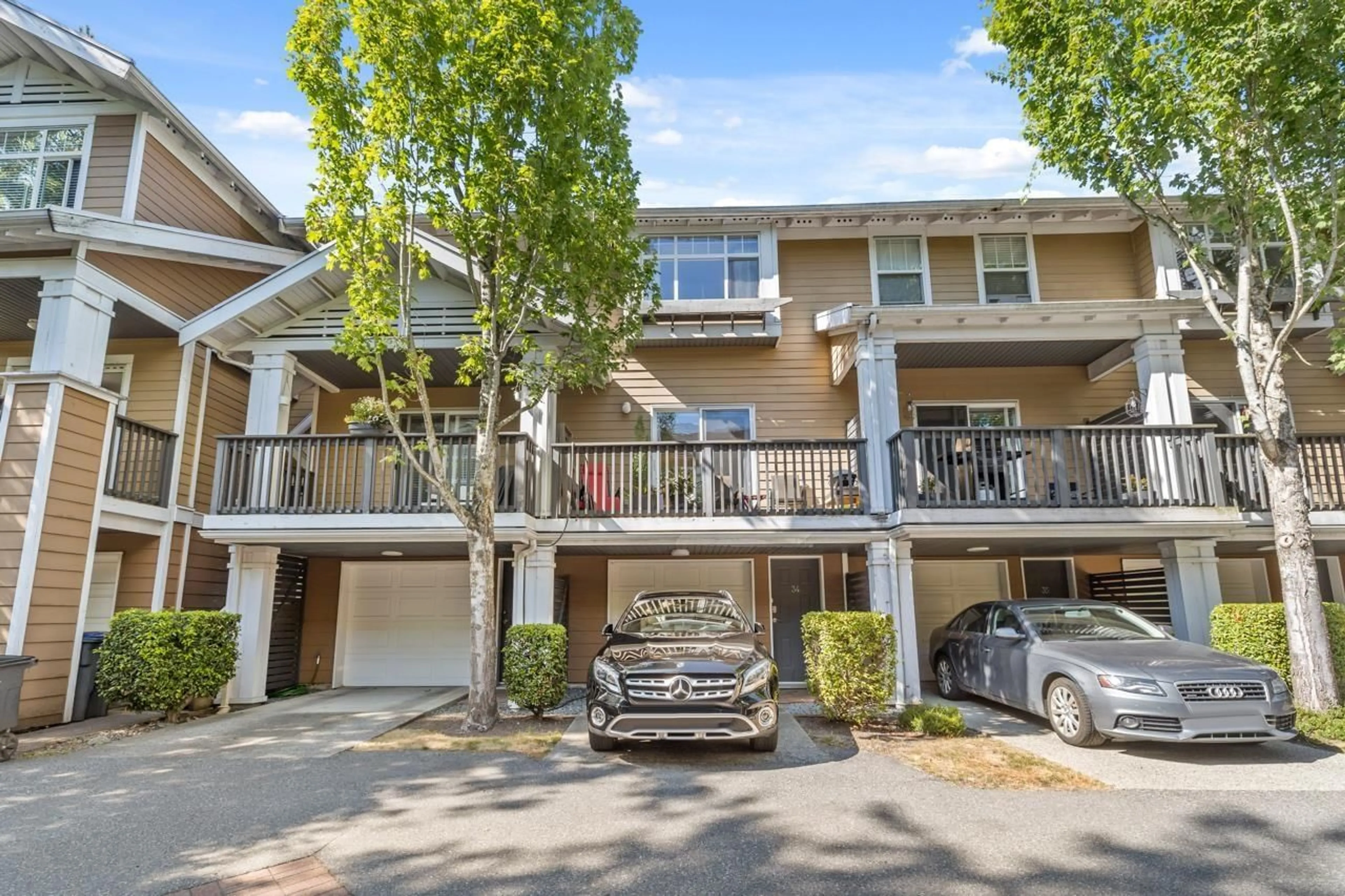 A pic from outside/outdoor area/front of a property/back of a property/a pic from drone, street for 34 - 15233 34 AVENUE, Surrey British Columbia V3Z2T7