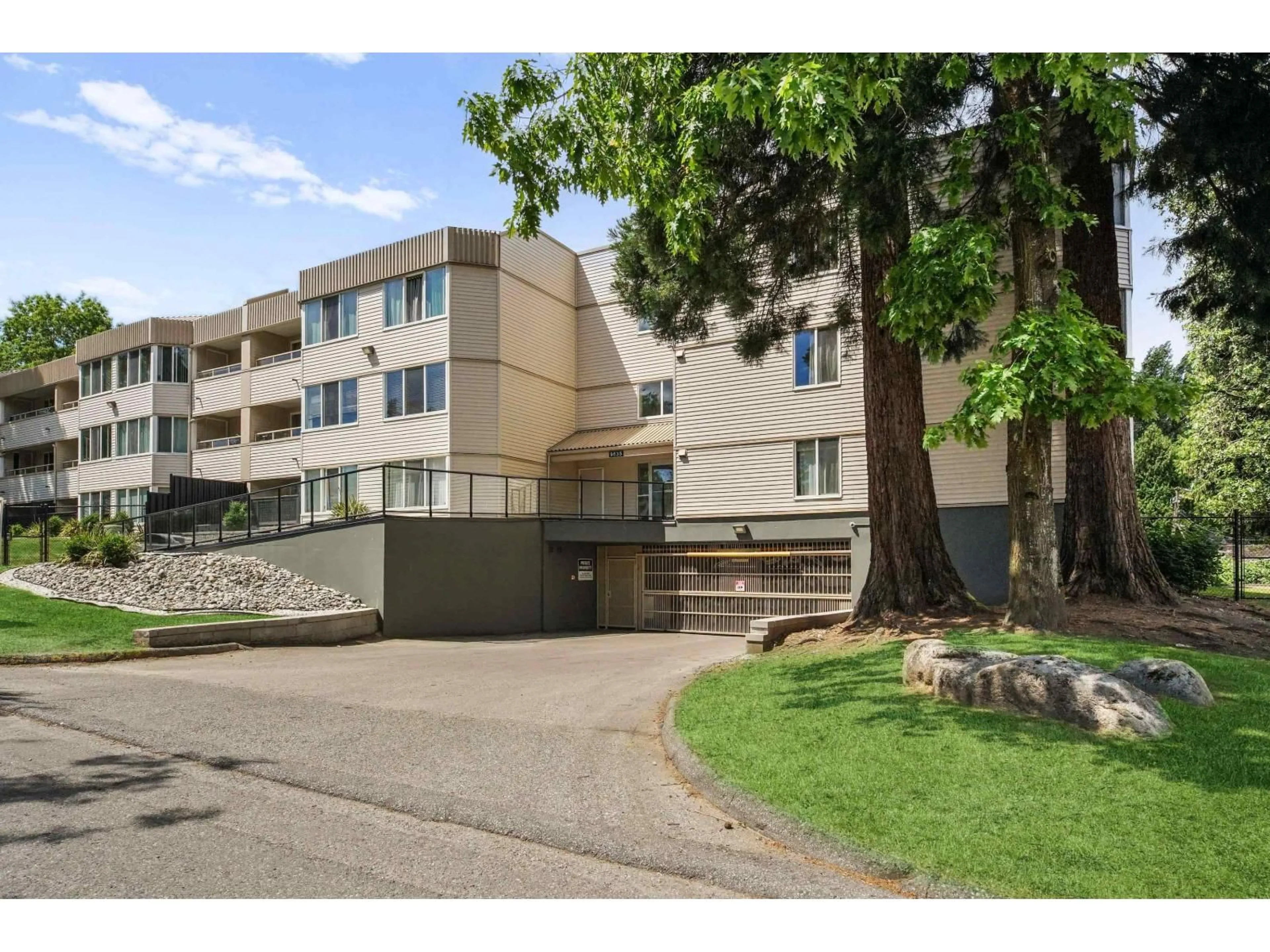Unknown for 310 - 9635 121 STREET, Surrey British Columbia V3V7L8