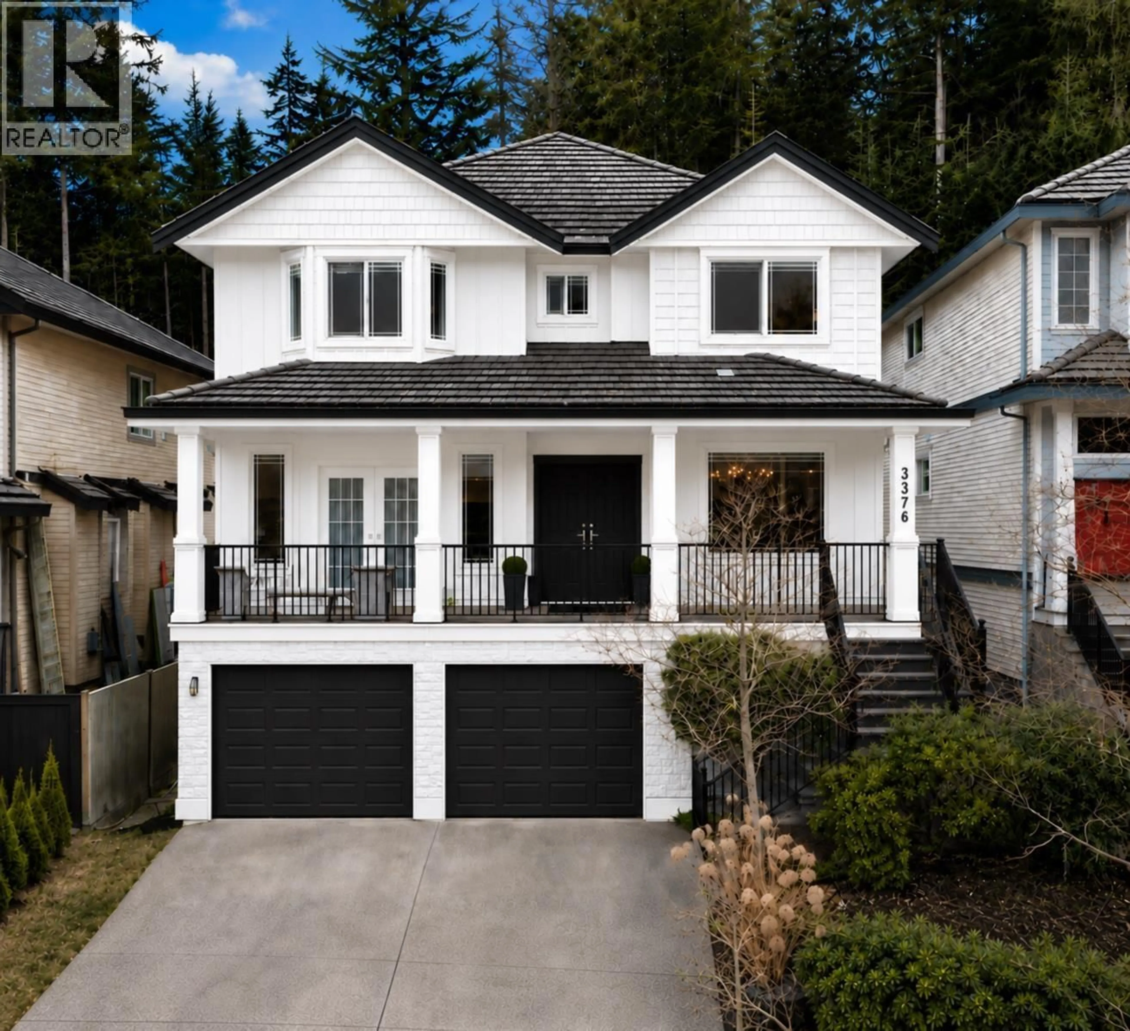 Home with vinyl exterior material, street for 3376 PLATEAU BOULEVARD, Coquitlam British Columbia V3E3R3