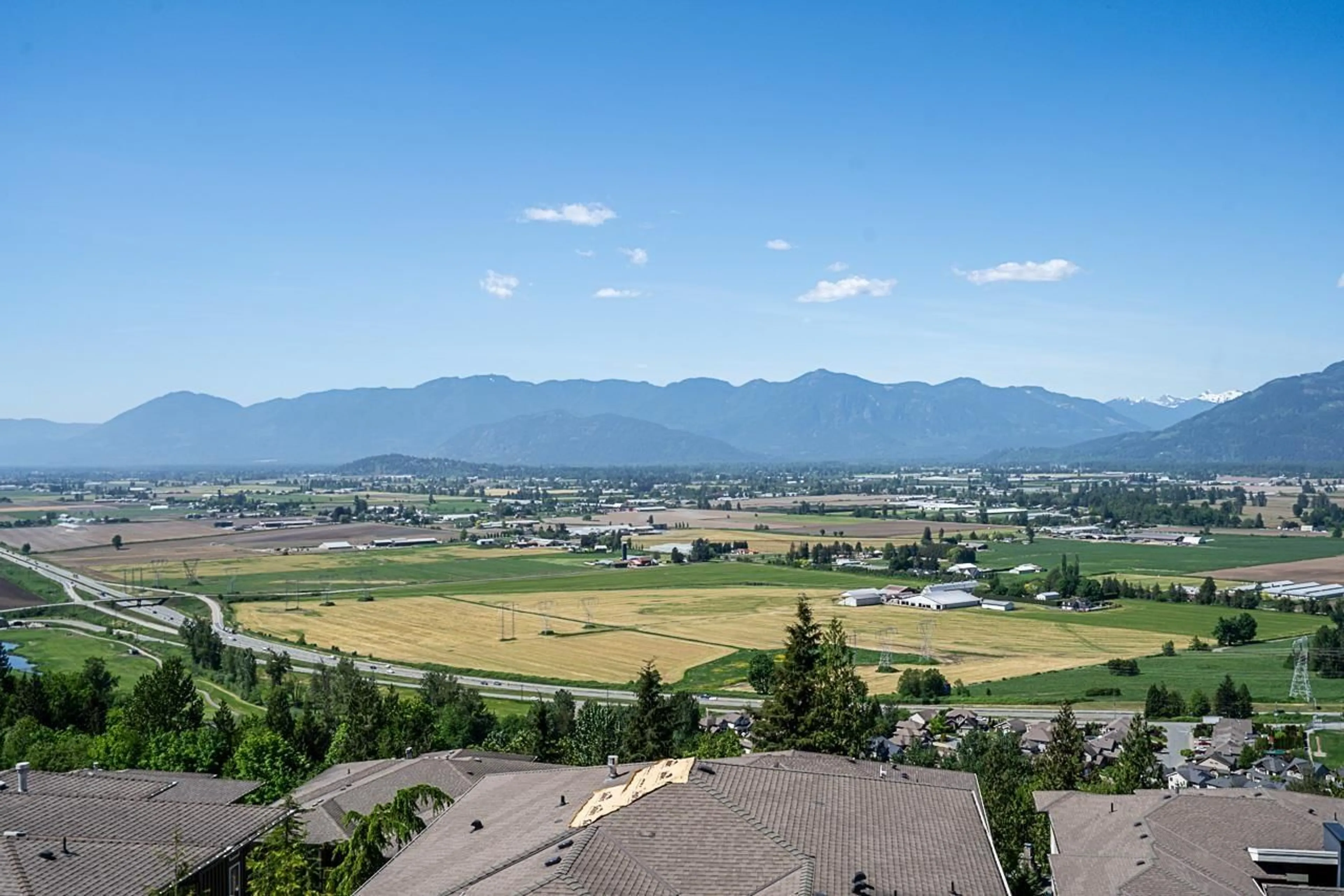 A pic from outside/outdoor area/front of a property/back of a property/a pic from drone, mountain view for 111 - 51075 FALLS COURT, Chilliwack British Columbia V4Z1K7