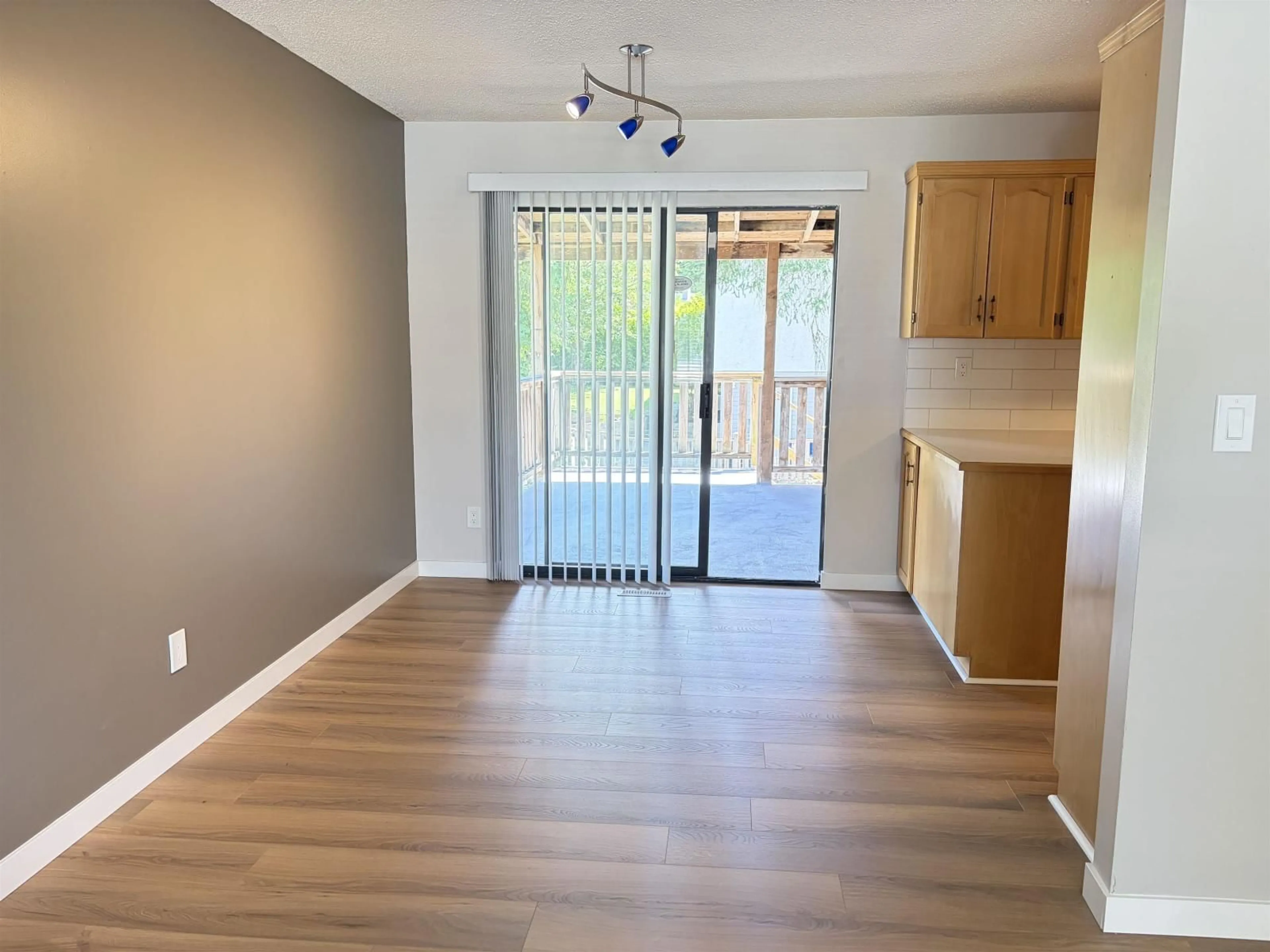 A pic of a room for 7900 FULMAR STREET, Mission British Columbia V2V5N6