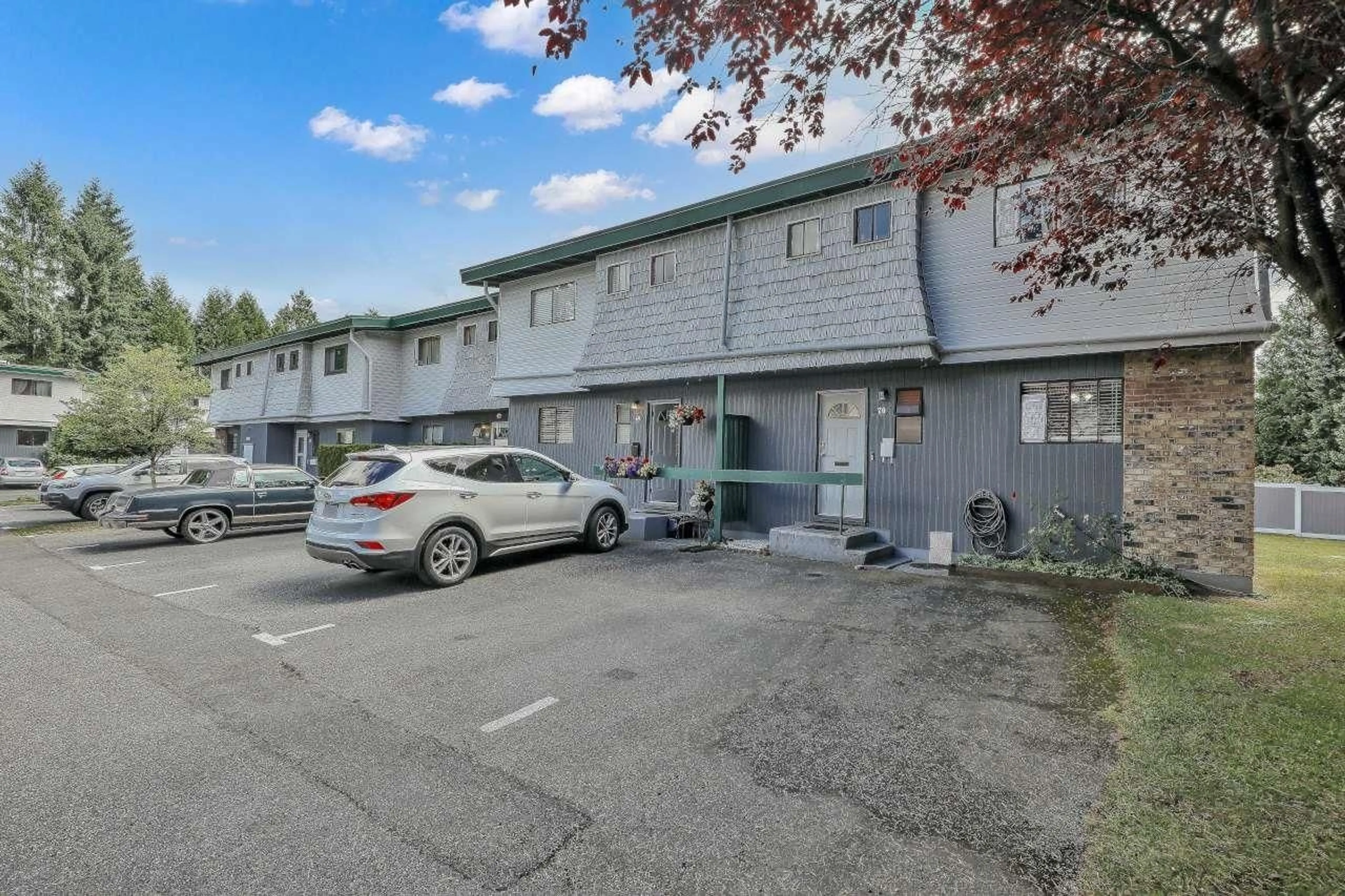 Unknown for 70 - 10806 152ND STREET, Surrey British Columbia V3R4H2