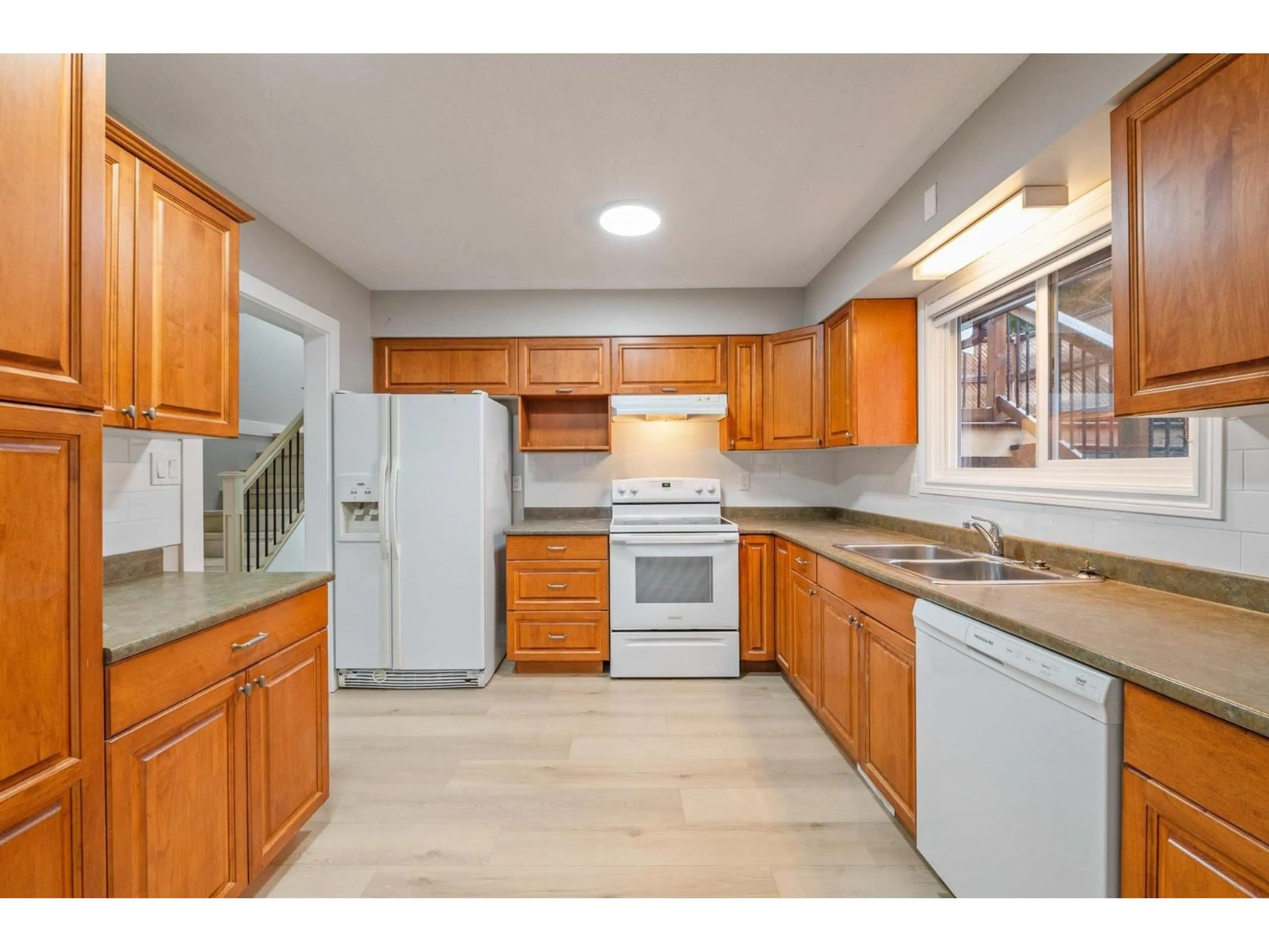 Standard kitchen, ceramic/tile floor for 8024 CEDAR STREET, Mission British Columbia V2V3N1