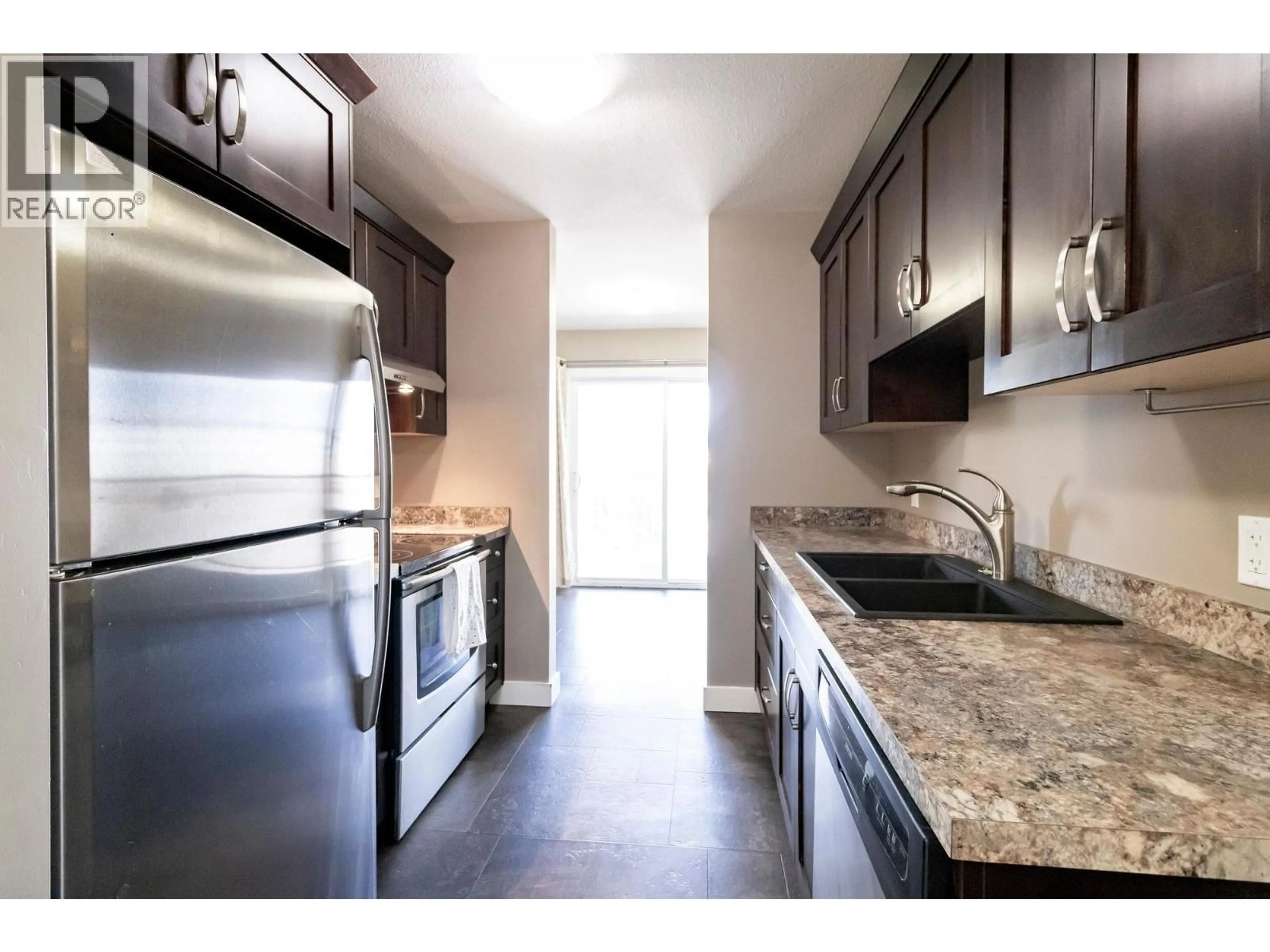 Standard kitchen, unknown for 3 - 10223 98 AVENUE, Fort St. John British Columbia V1J0B1