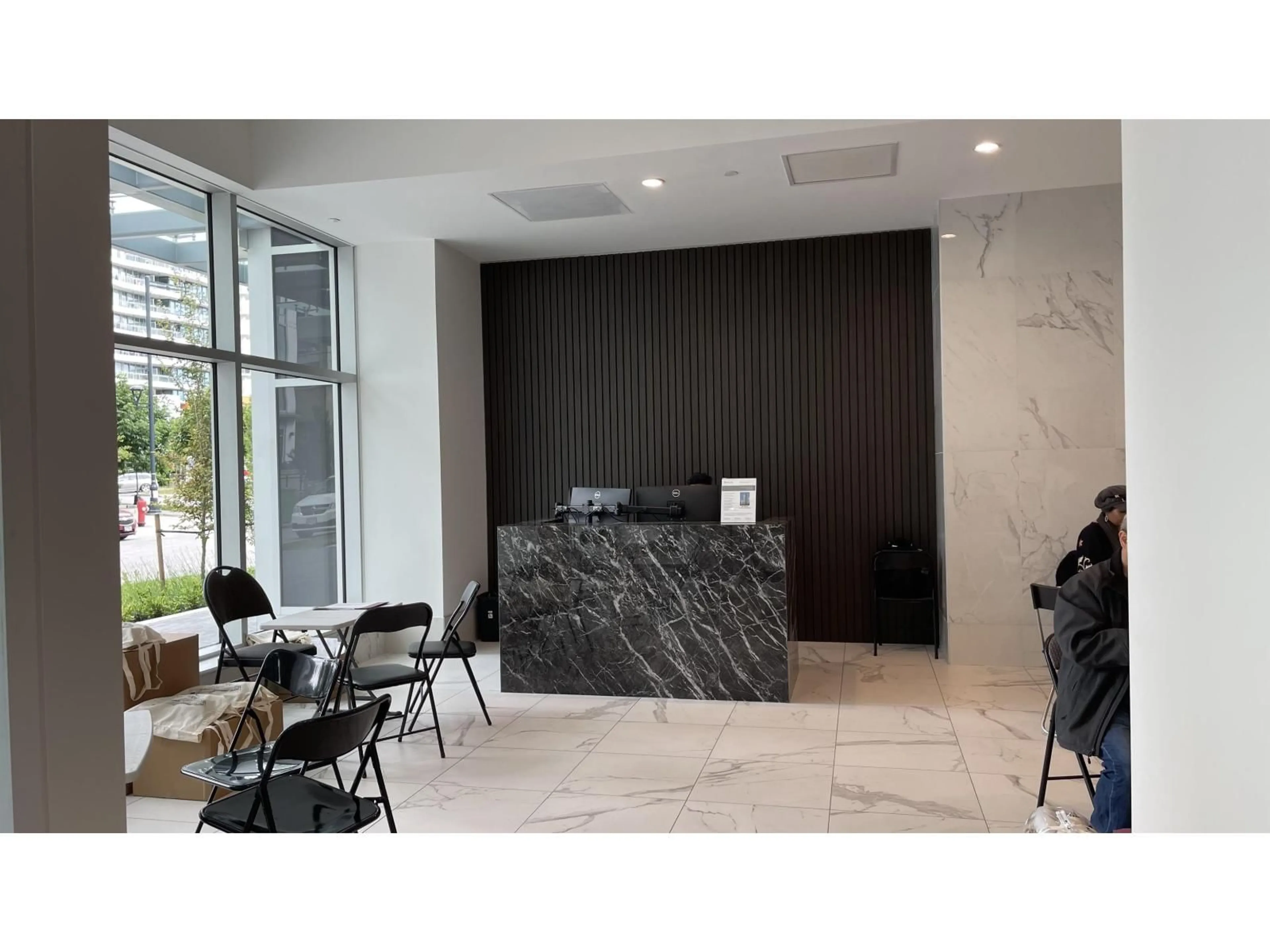 Lobby for 2312 - 13350 CENTRAL AVENUE, Surrey British Columbia V3T0S1
