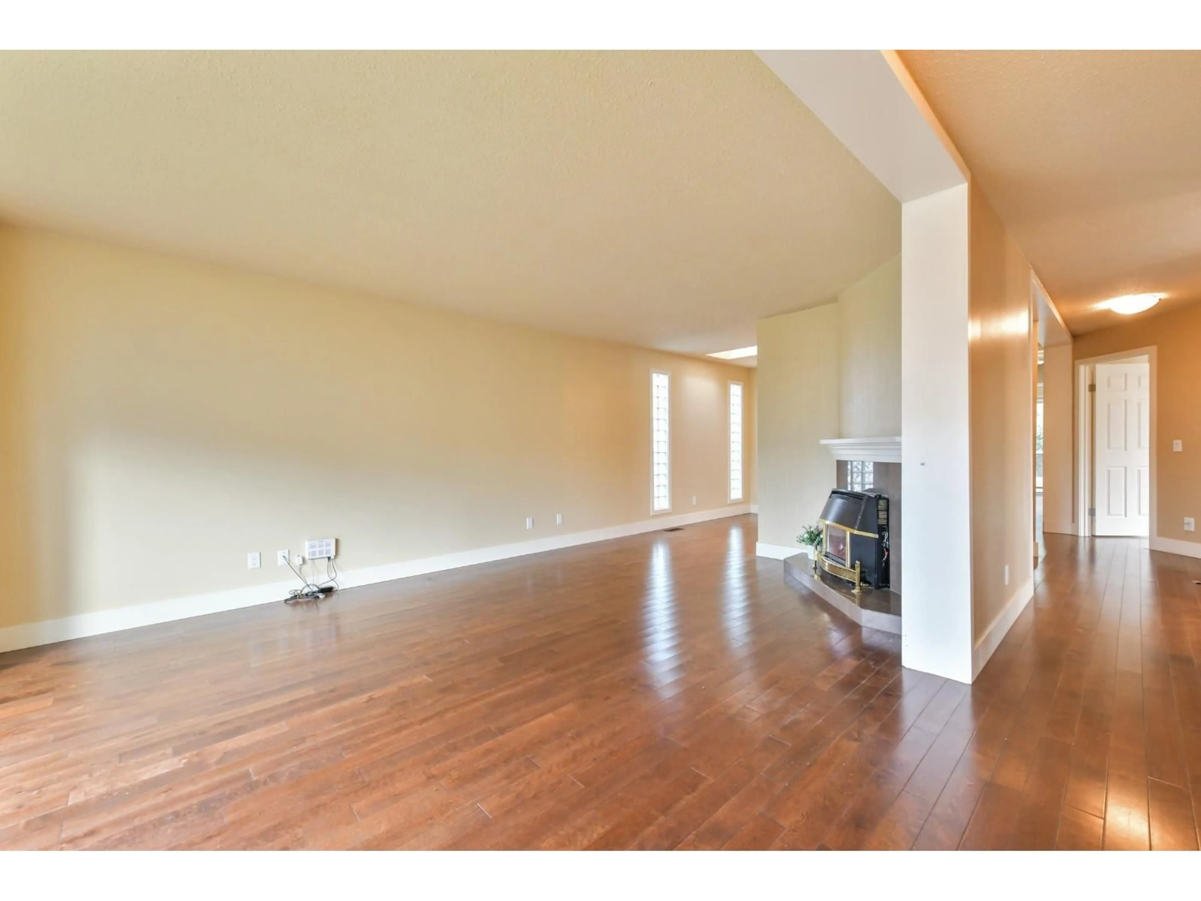 A pic of a room for 17 - 2345 CRANLEY DRIVE, Surrey British Columbia V4A9G5