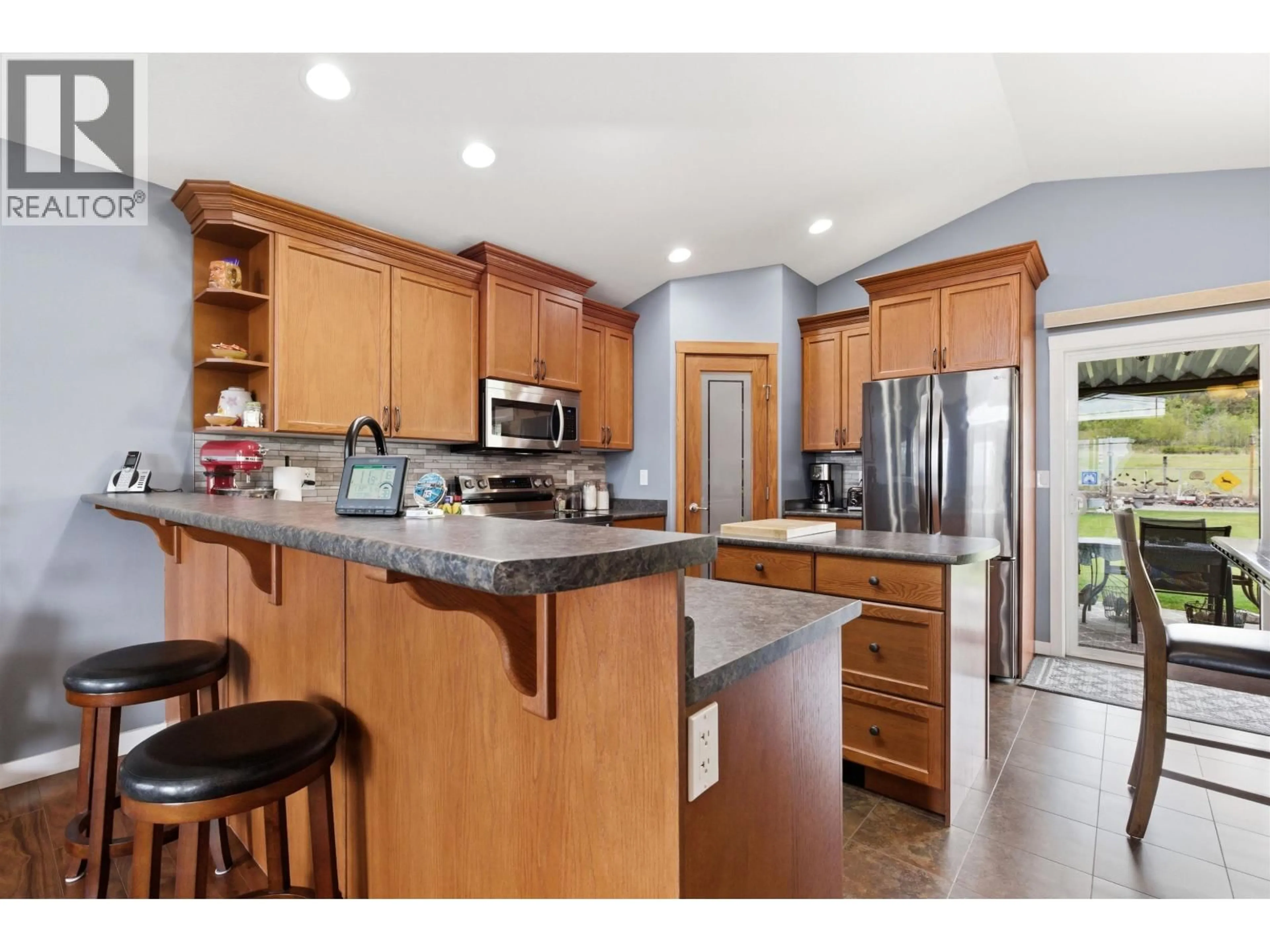 Open concept kitchen, unknown for 99 EAGLE CRESCENT, Williams Lake British Columbia V2G5K4