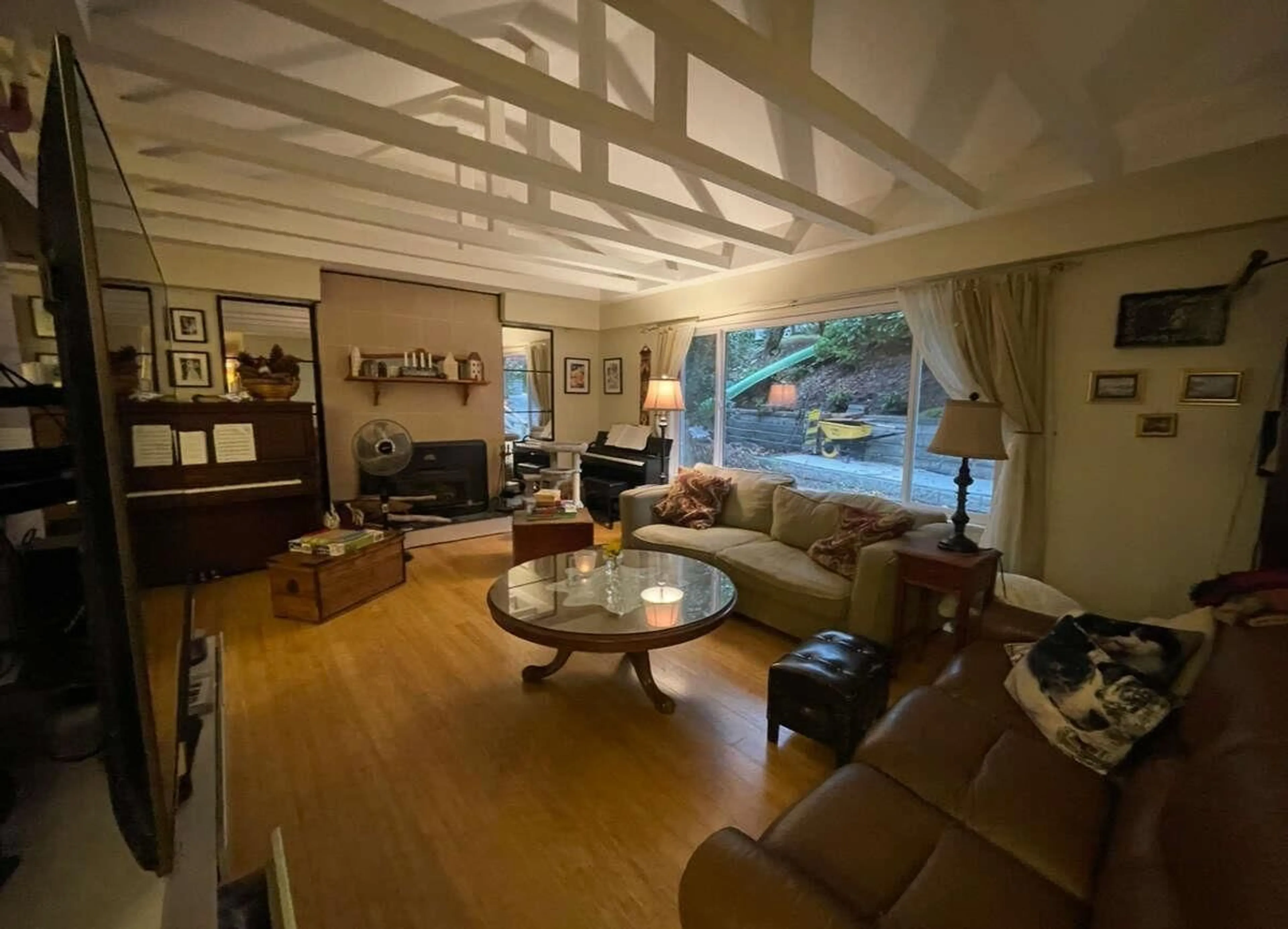 Living room with furniture, unknown for 7397 BATES ROAD, Delta British Columbia V4C6X2