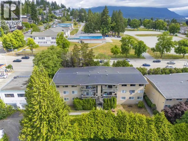 11 - 5740 HASTINGS STREET, Burnaby 3