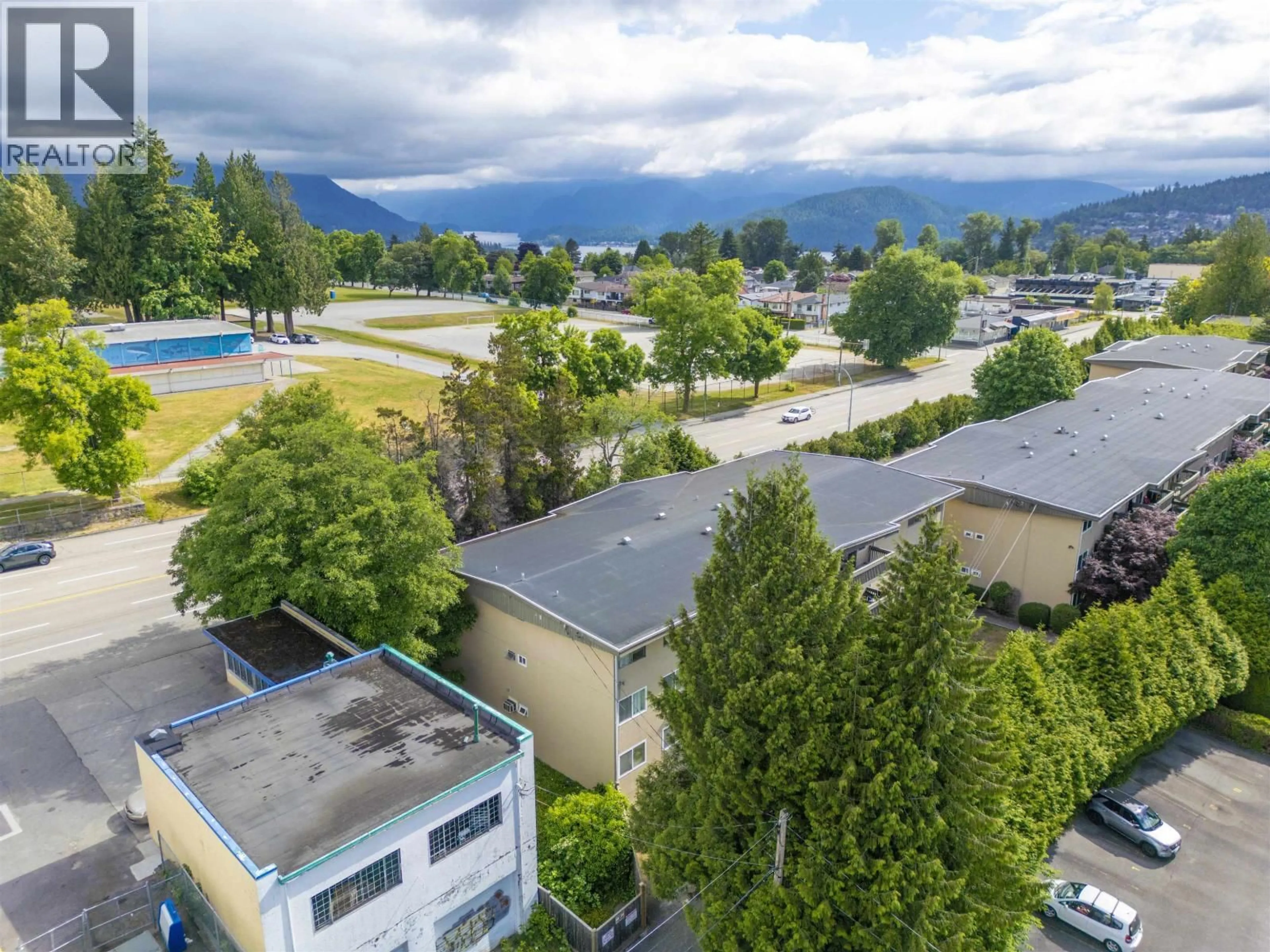 A pic from outside/outdoor area/front of a property/back of a property/a pic from drone, mountain view for 11 - 5740 HASTINGS STREET, Burnaby British Columbia V5B1R6