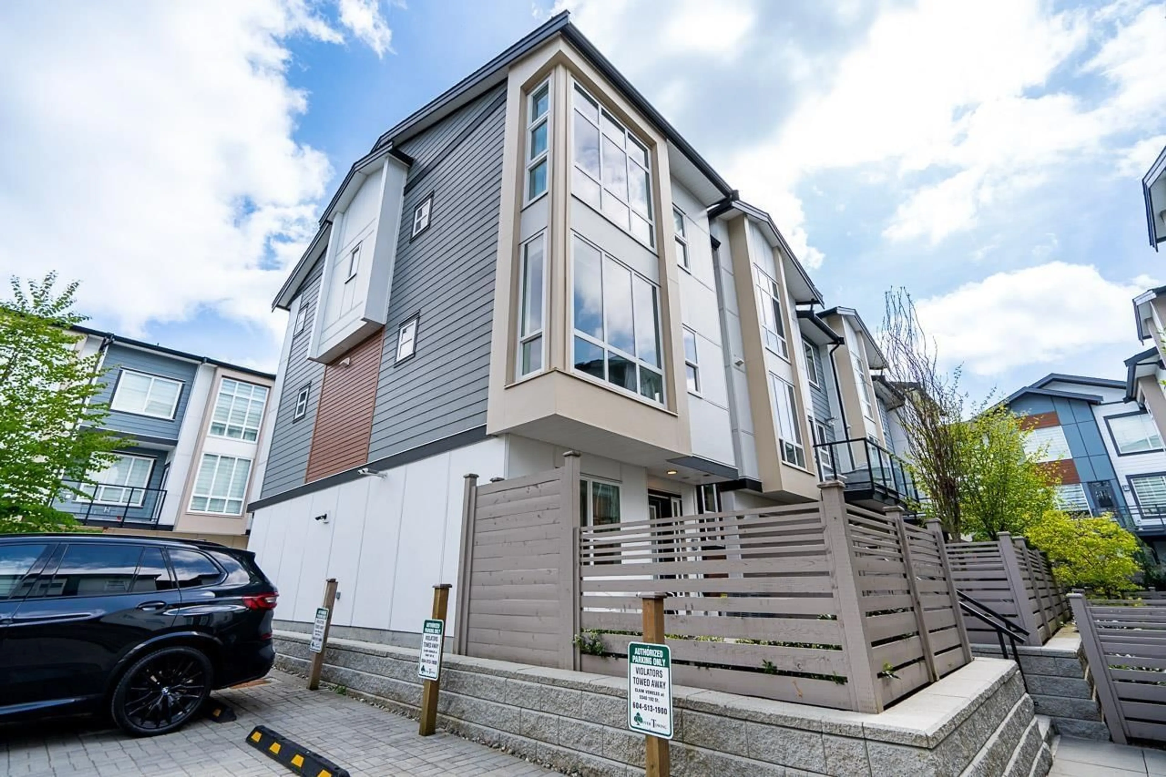 Unknown for 52 - 7670 207 STREET, Langley British Columbia V2Y3N7