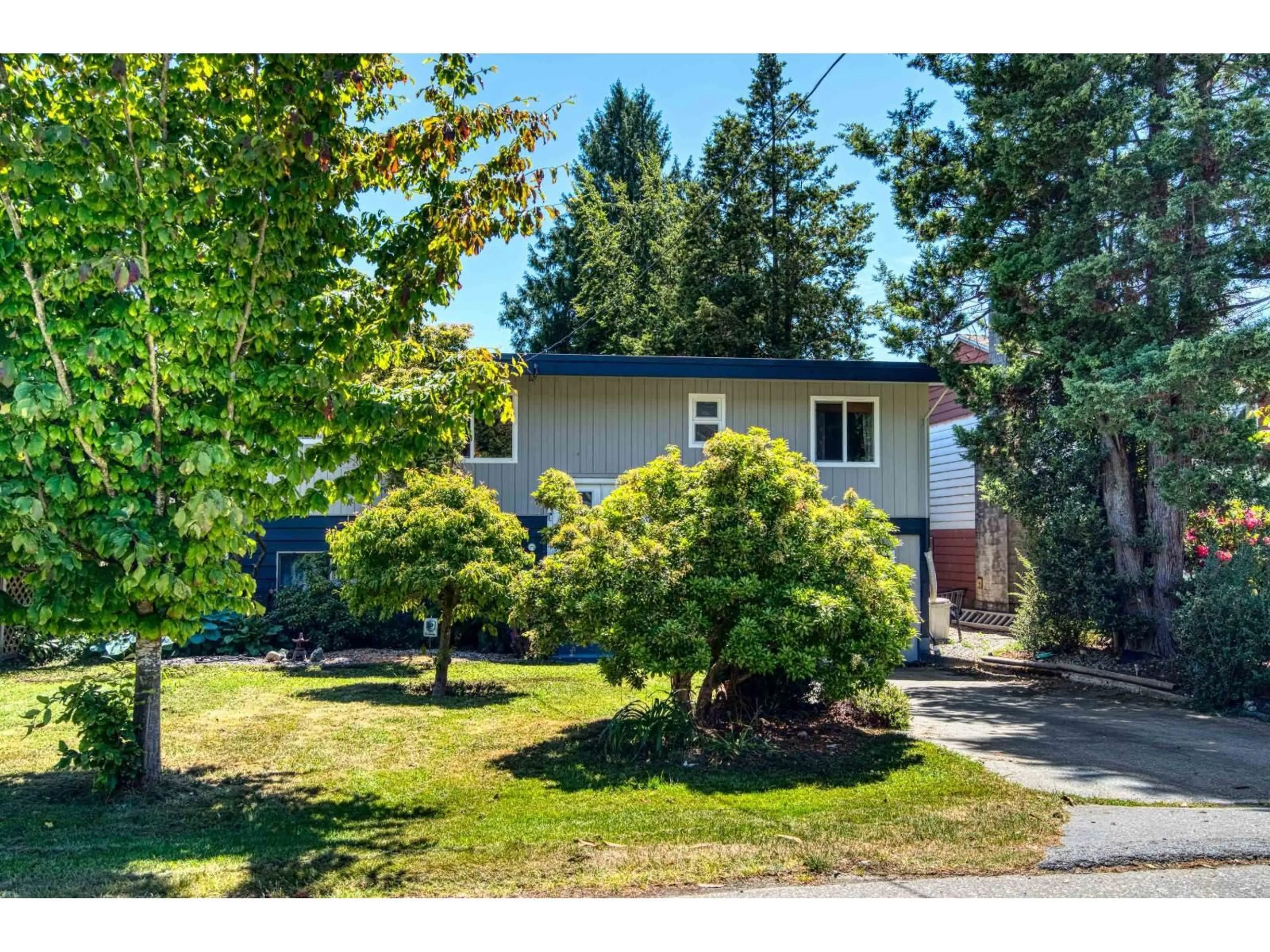 Unknown for 13750 BLACKBURN AVENUE, White Rock British Columbia V4B2Y8