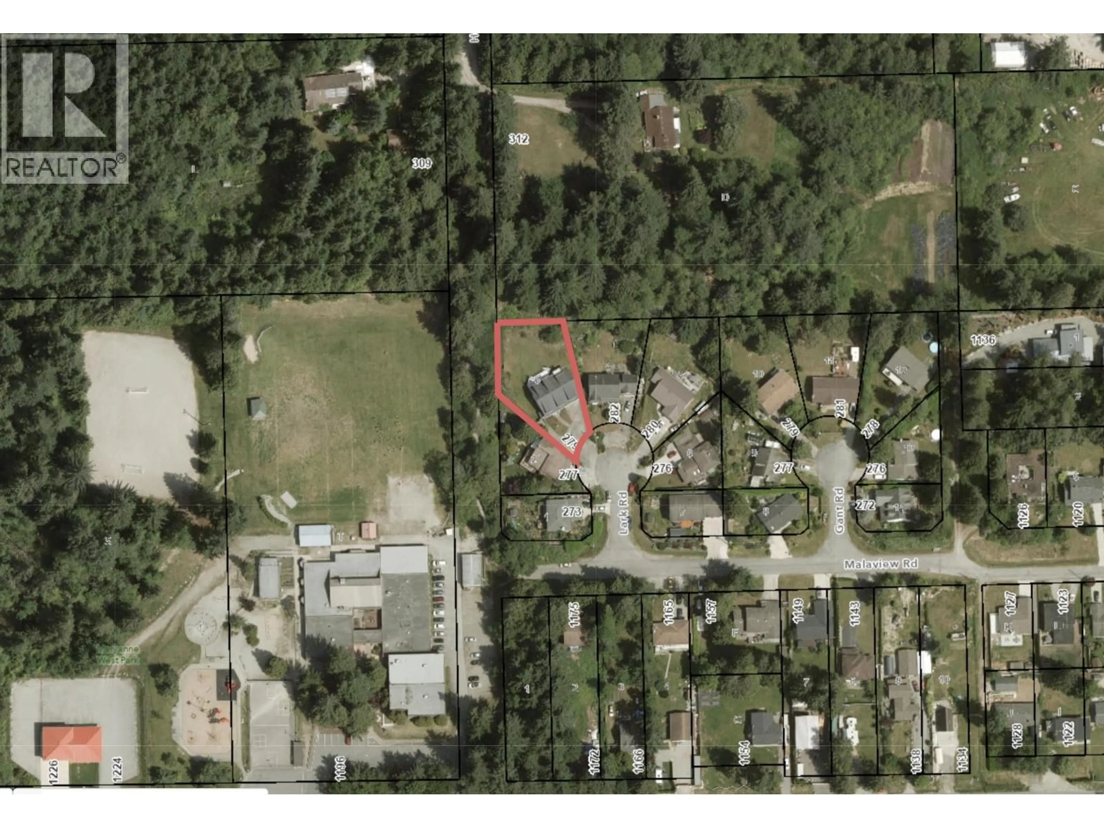 A pic from outside/outdoor area/front of a property/back of a property/a pic from drone, street for 279 LARK ROAD, Gibsons British Columbia V0N1V4