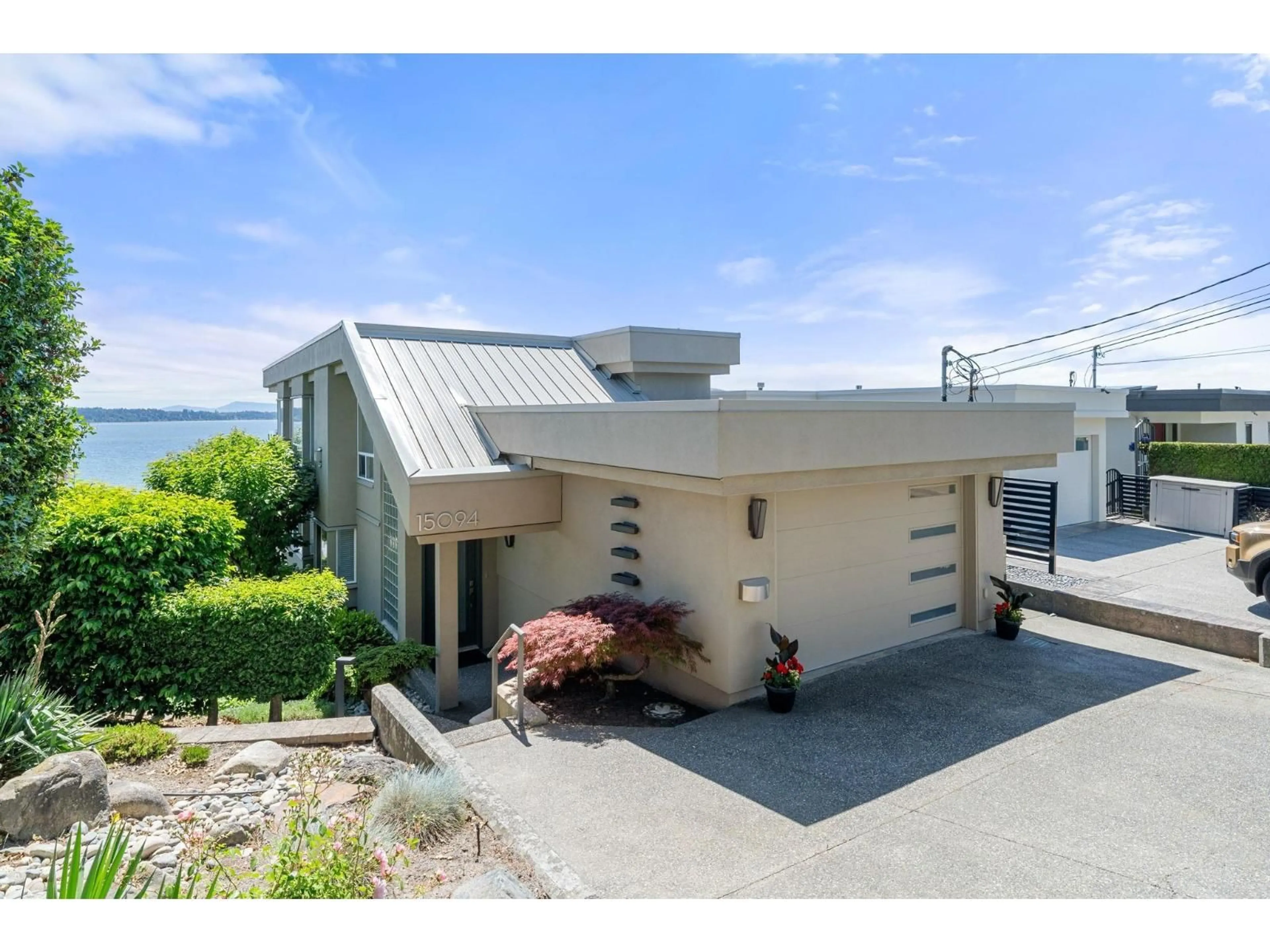 Unknown for 15094 ROYAL AVENUE, White Rock British Columbia V4B1L9