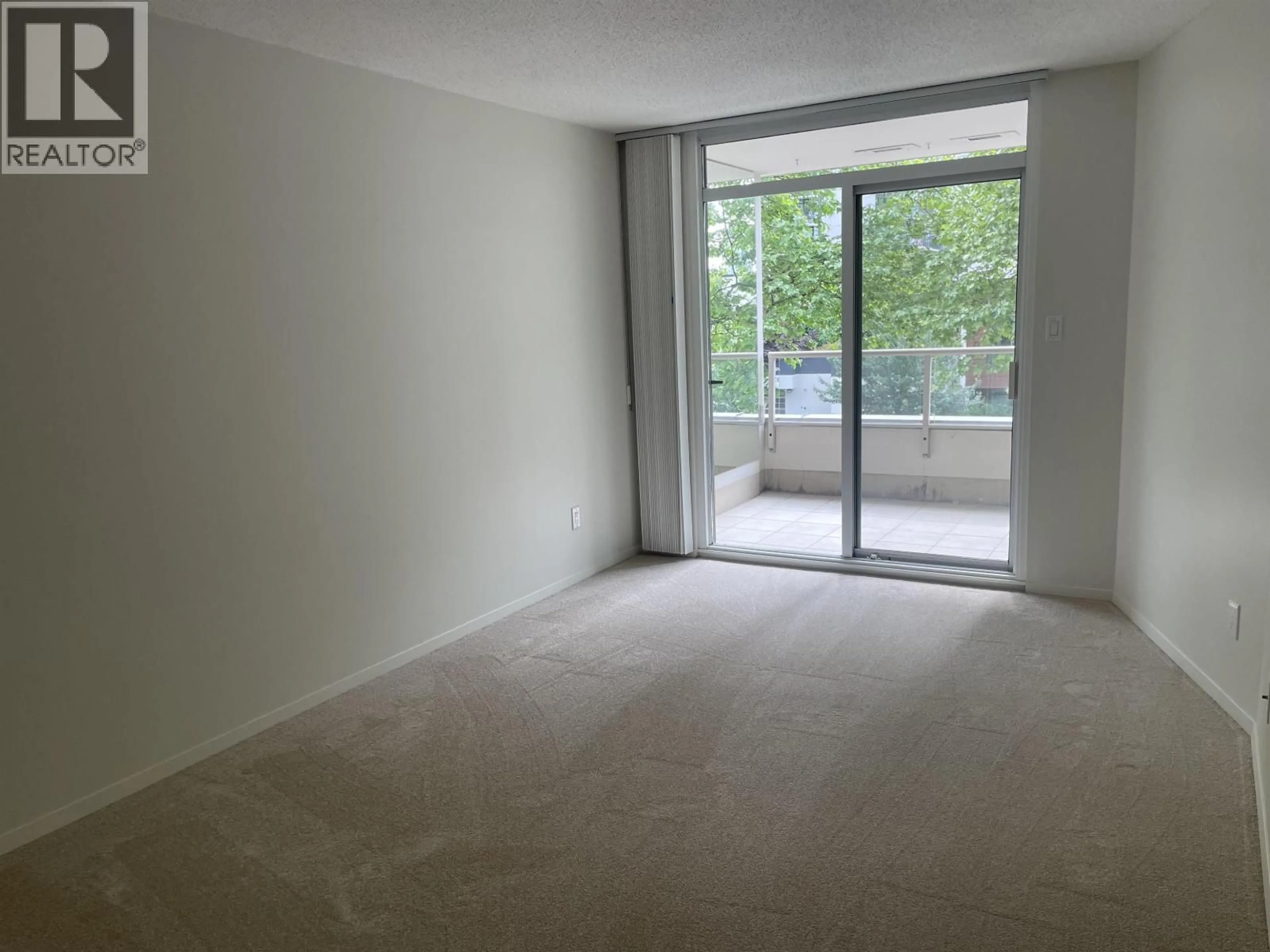 A pic of a room for 305 - 6070 MCMURRAY AVENUE, Burnaby British Columbia V5H4J3