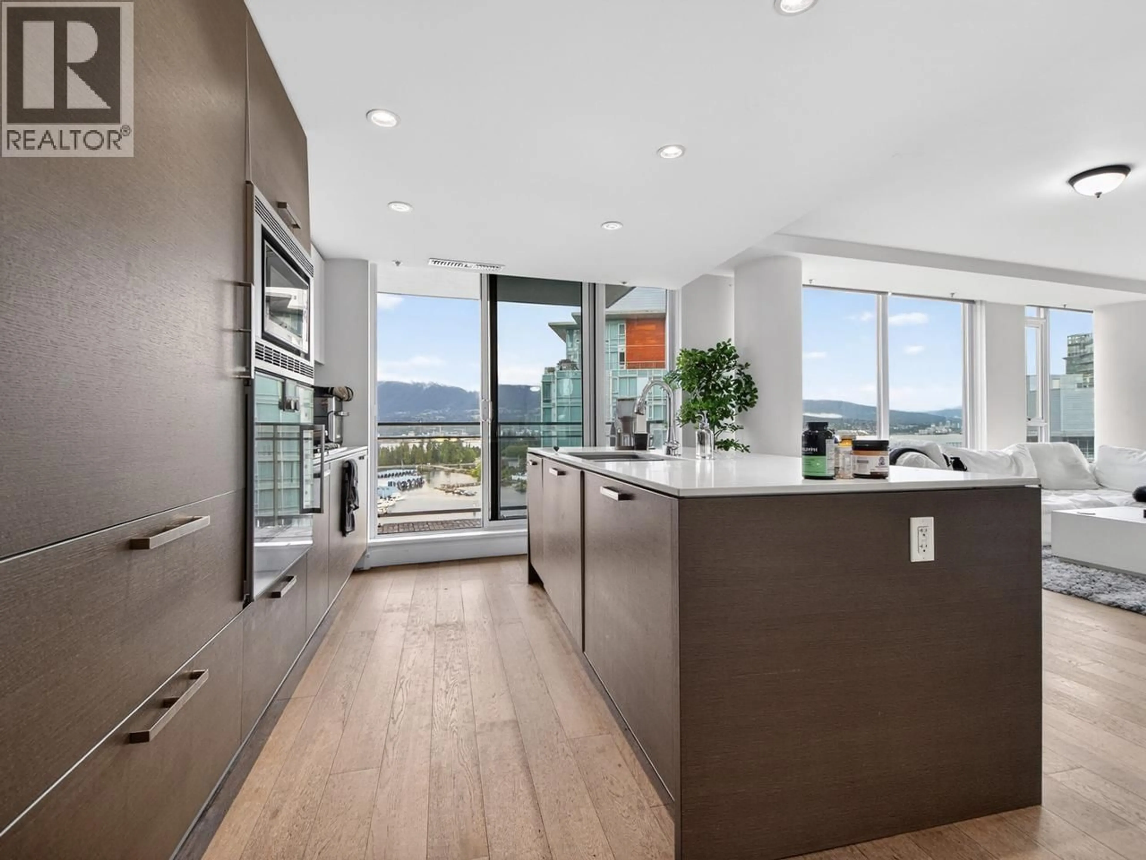 Open concept kitchen, unknown for 1902 - 1499 PENDER STREET, Vancouver British Columbia V6G0A7