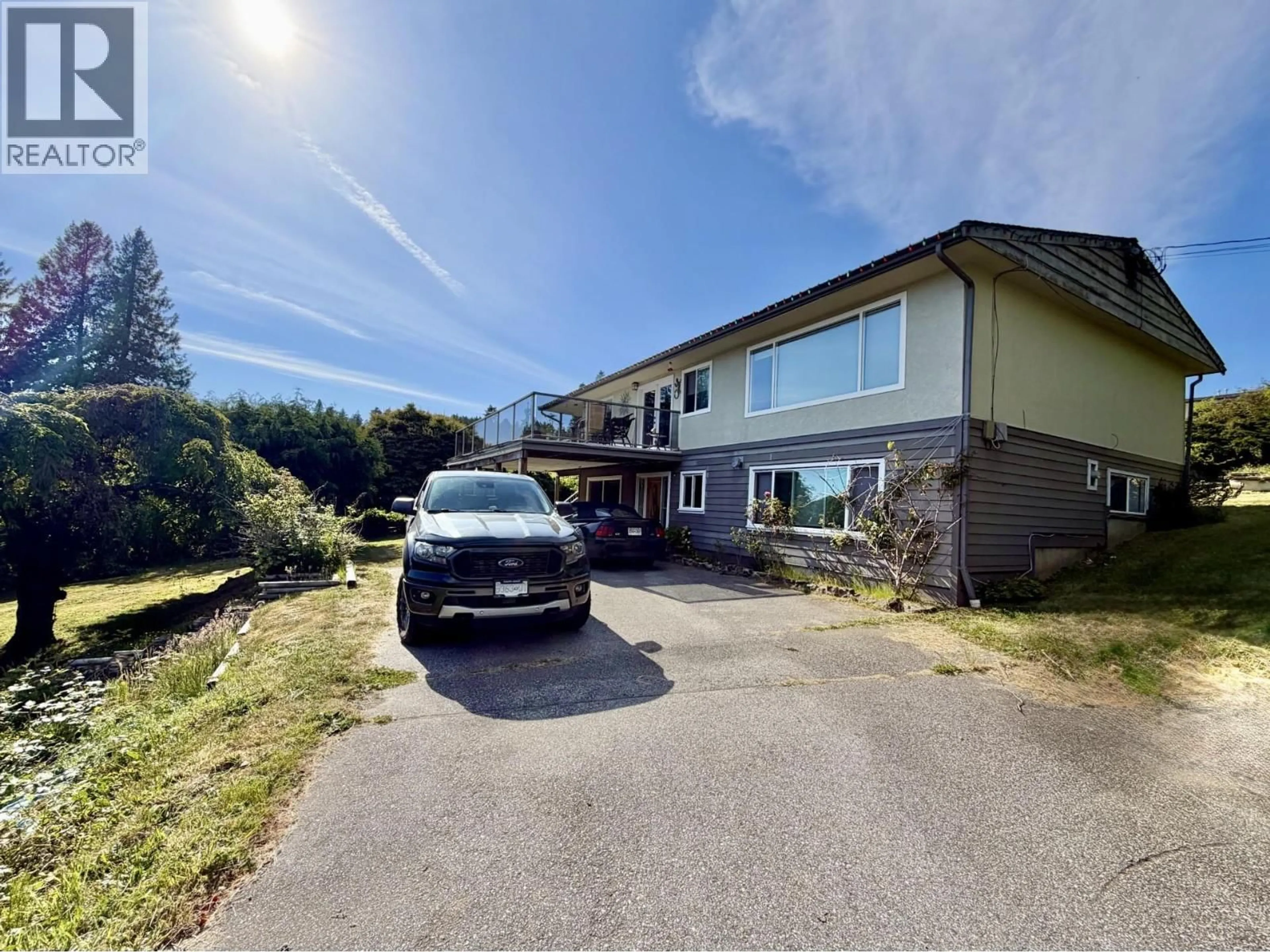 A pic from outside/outdoor area/front of a property/back of a property/a pic from drone, unknown for 5439 MASON ROAD, Sechelt British Columbia V0N3A8