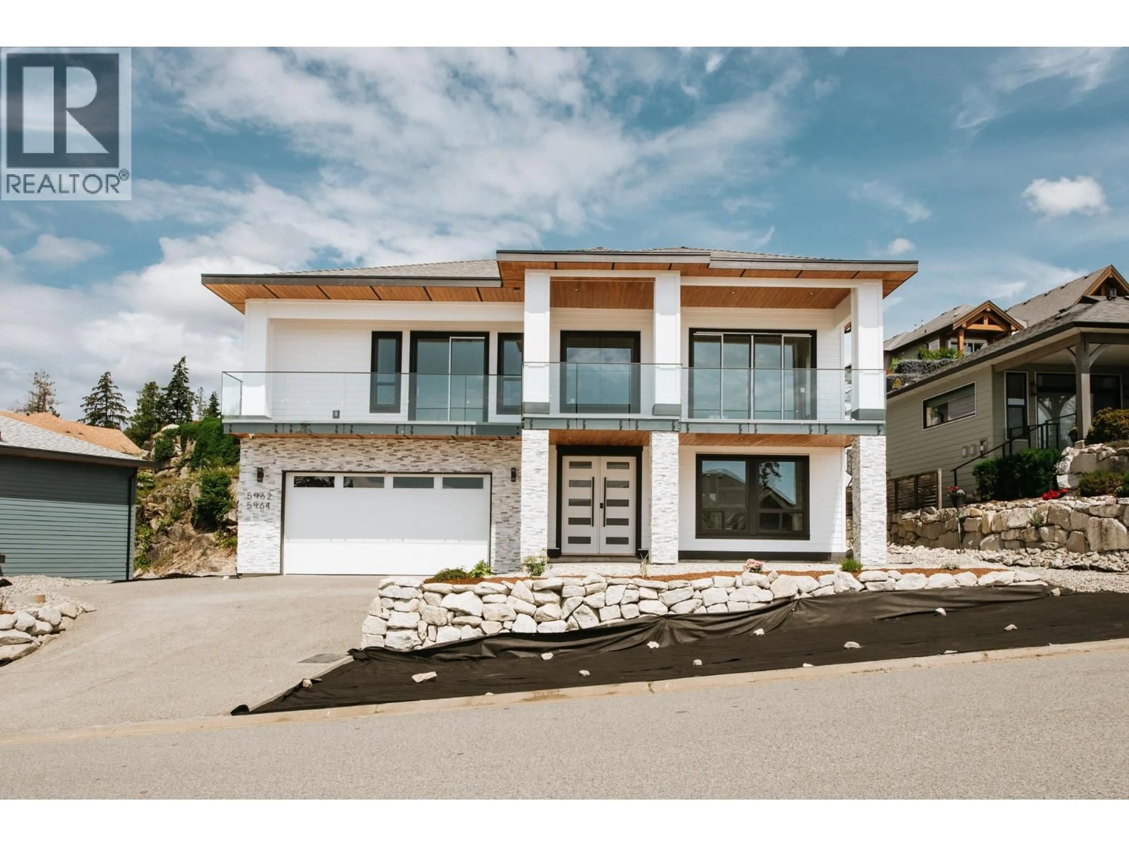 Home with brick exterior material, street for 5964 BARNACLE STREET, Sechelt British Columbia V7Z0V4