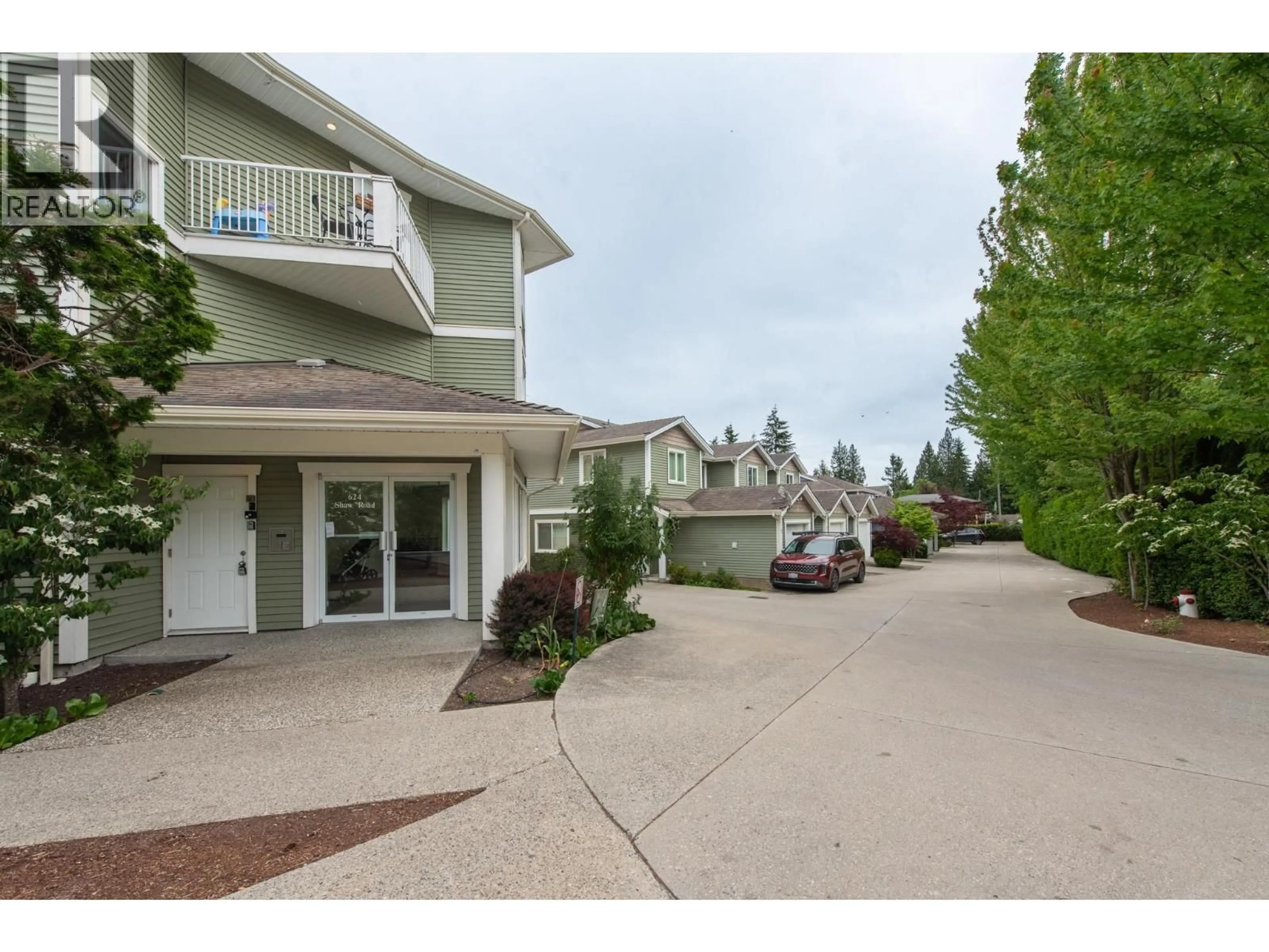 Unknown for 301 - 624 SHAW ROAD, Gibsons British Columbia V0N1V8