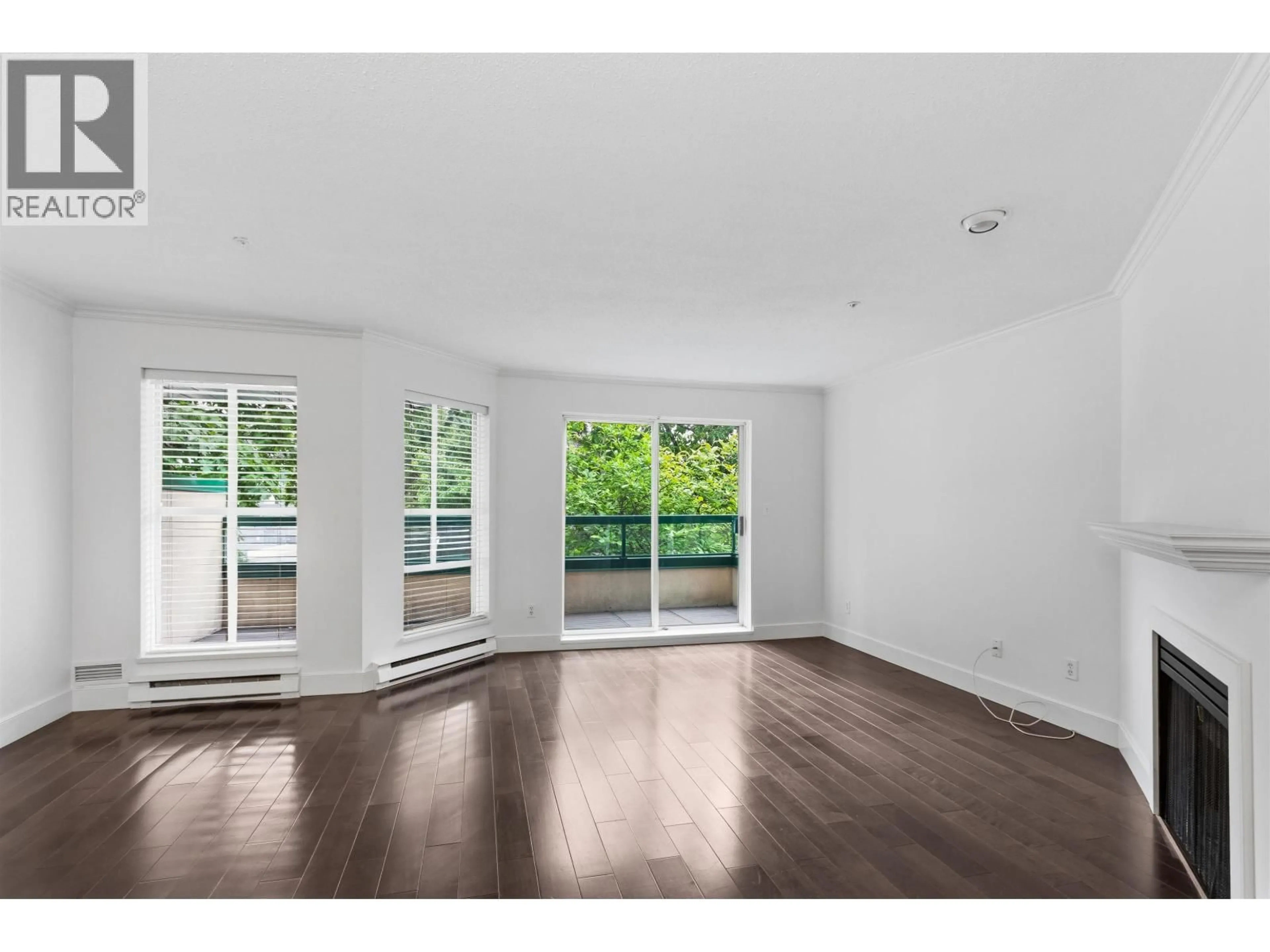 A pic of a room for 204 - 5656 HALLEY AVENUE, Burnaby British Columbia V5H2P8