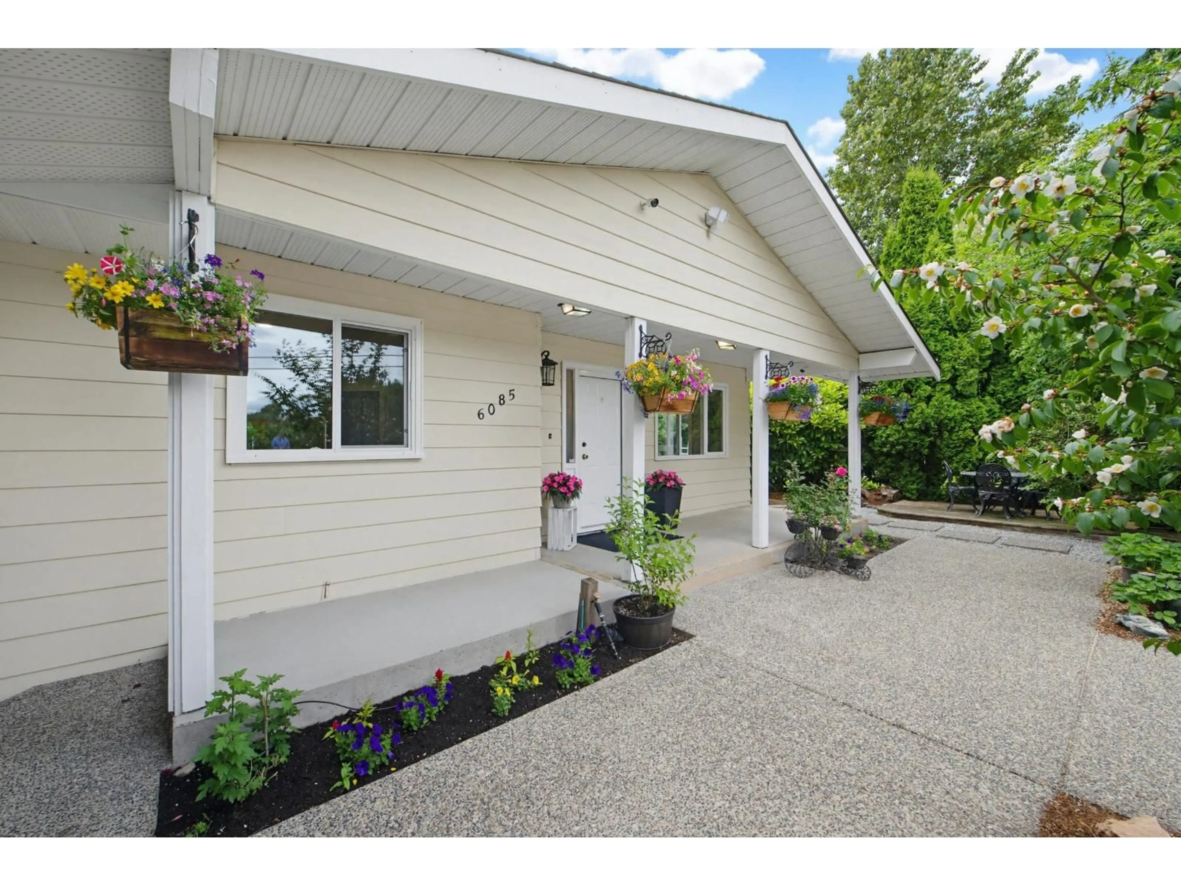 Unknown for 6085 BRADNER ROAD, Abbotsford British Columbia V4X2C7