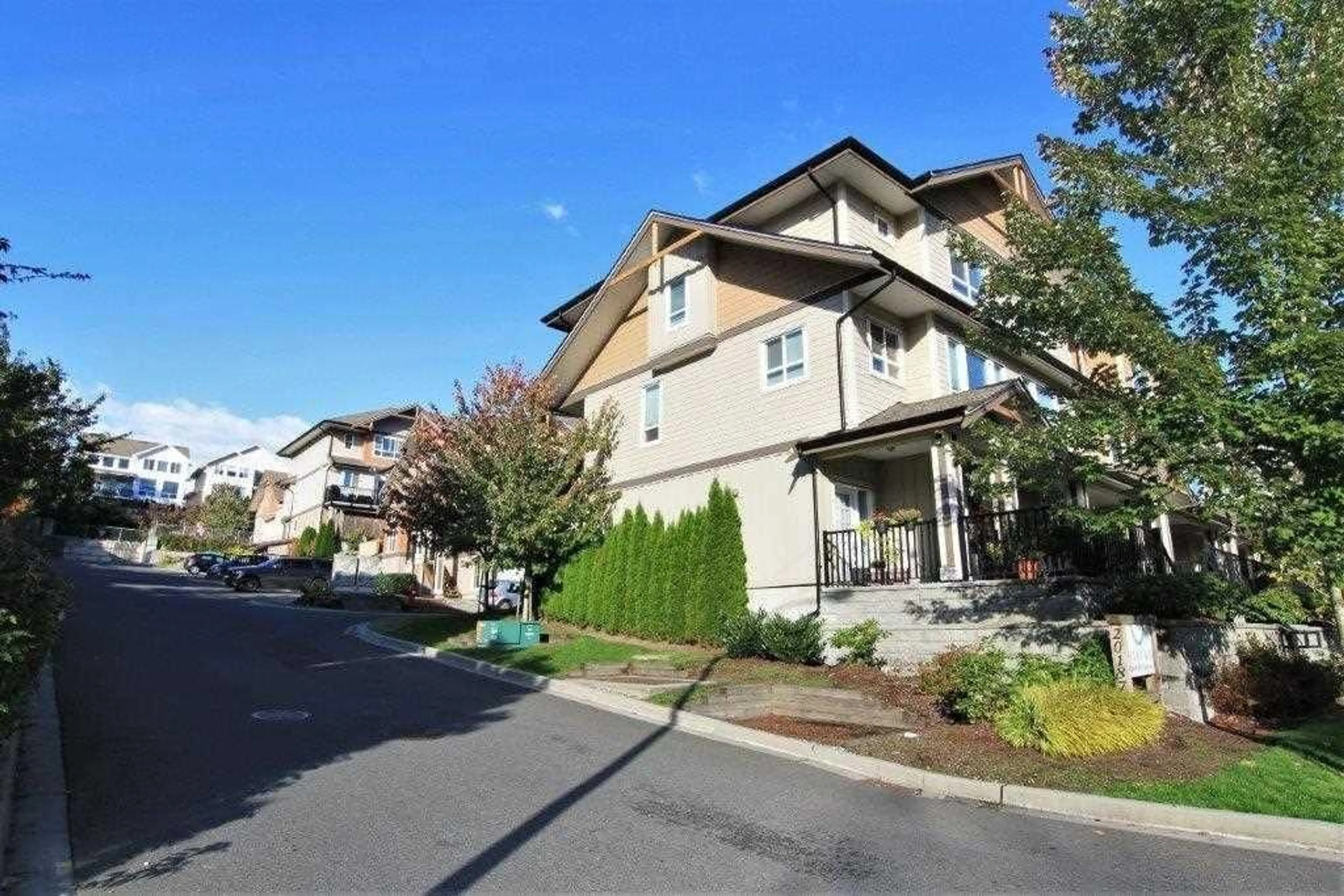 Unknown for 13 - 20187 68TH AVENUE, Langley British Columbia V2Y0L6