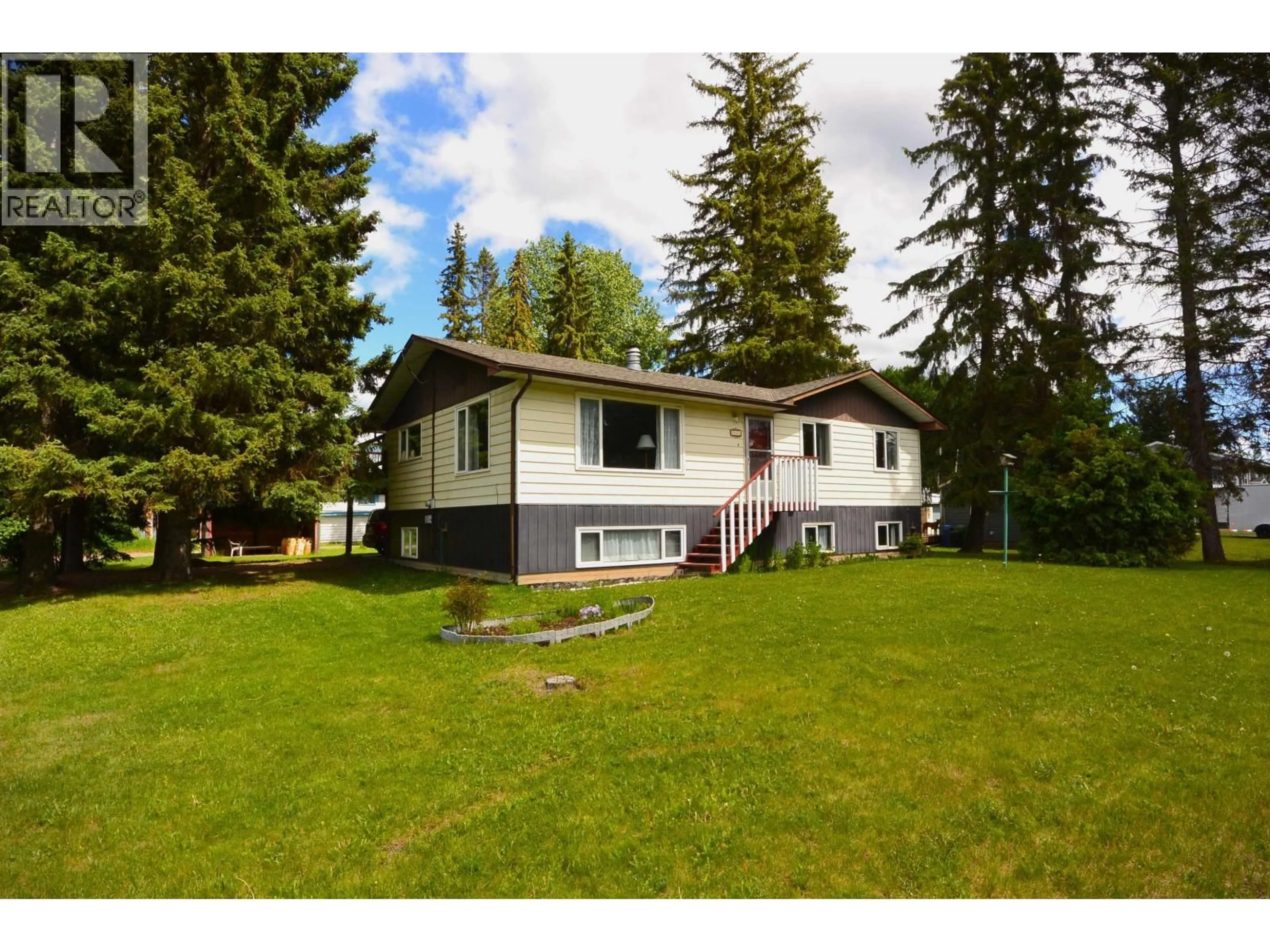 Unknown for 3592 FOURTH AVENUE, Smithers British Columbia V0J2N0