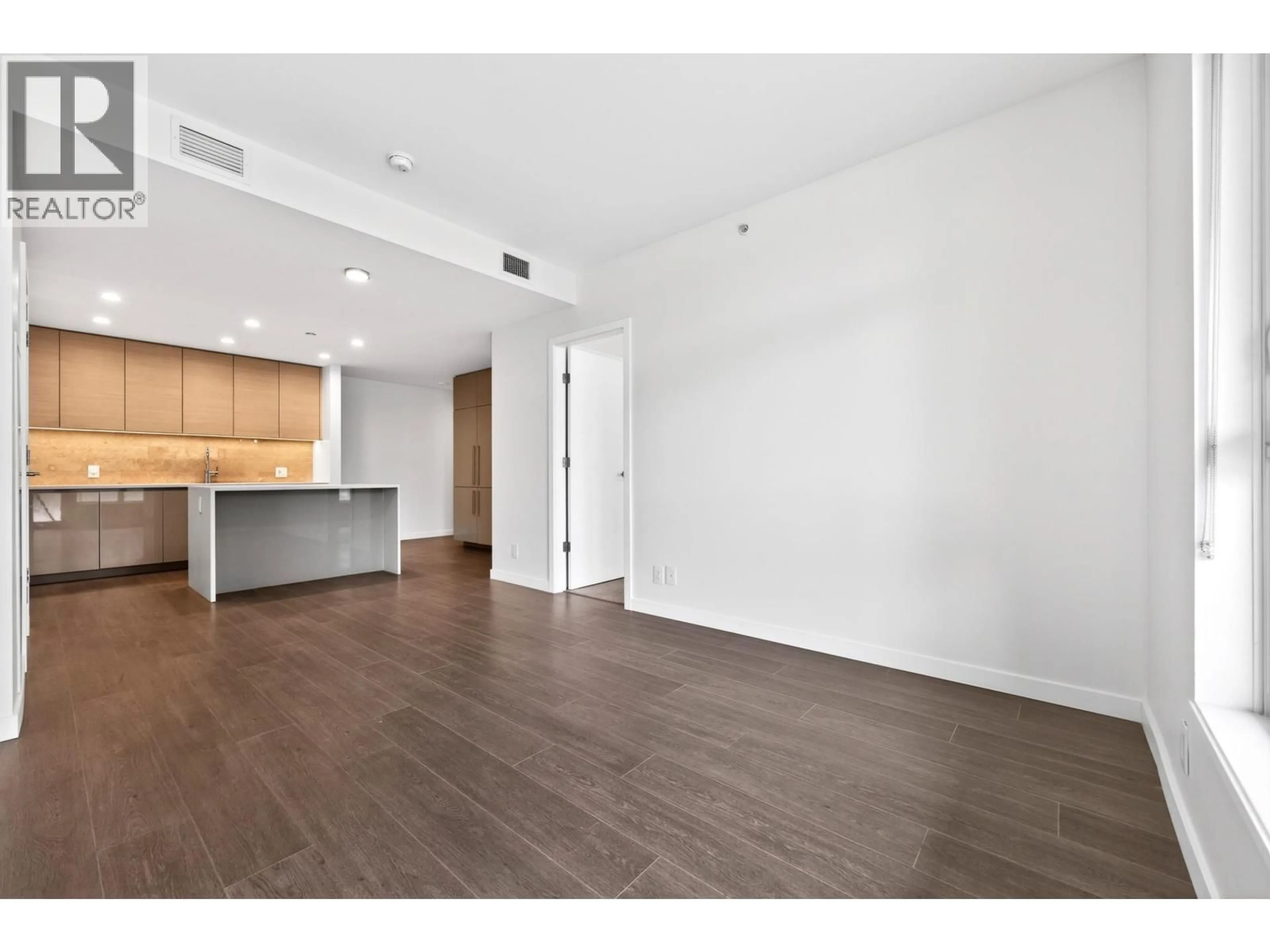 A pic of a room for 606 - 4168 LOUGHEED HIGHWAY, Burnaby British Columbia V5C0N9