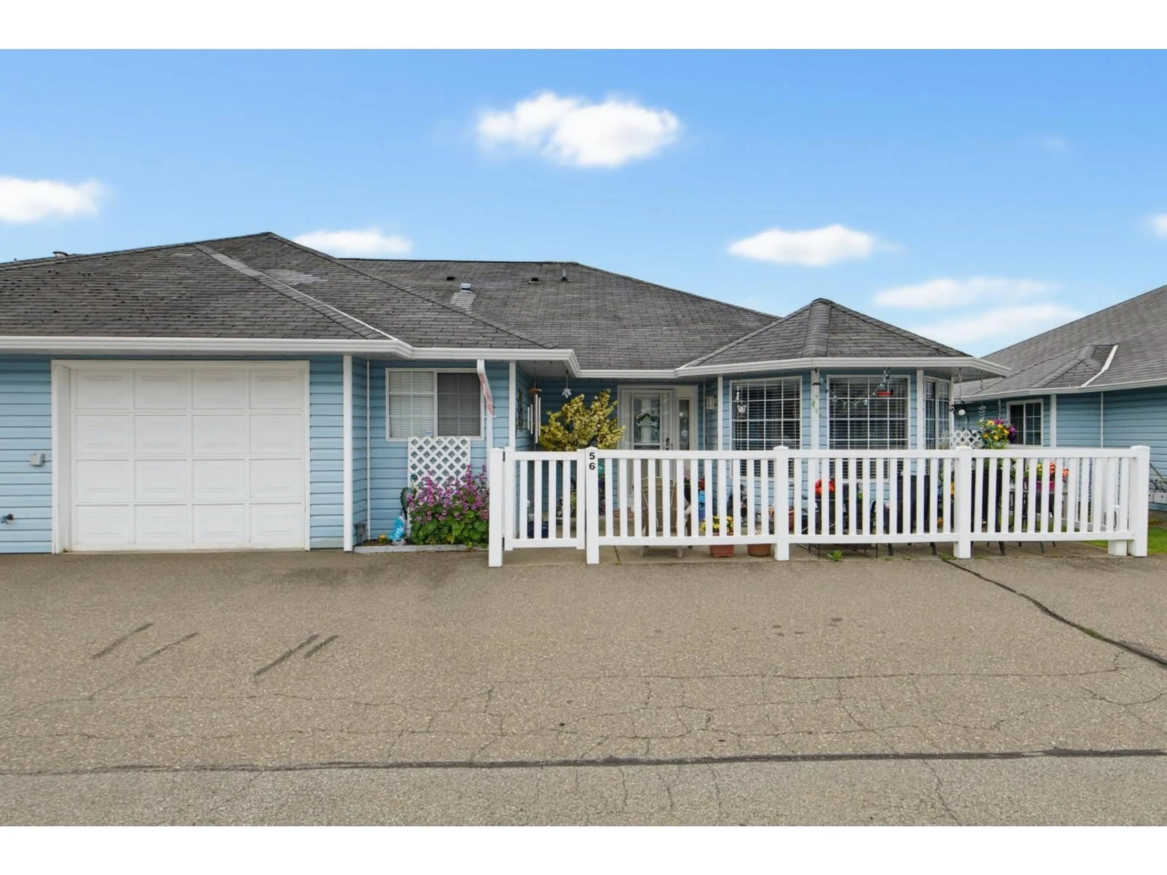 Home with vinyl exterior material, street for 56 - 1450 MCCALLUM ROAD, Abbotsford British Columbia V2S8A5