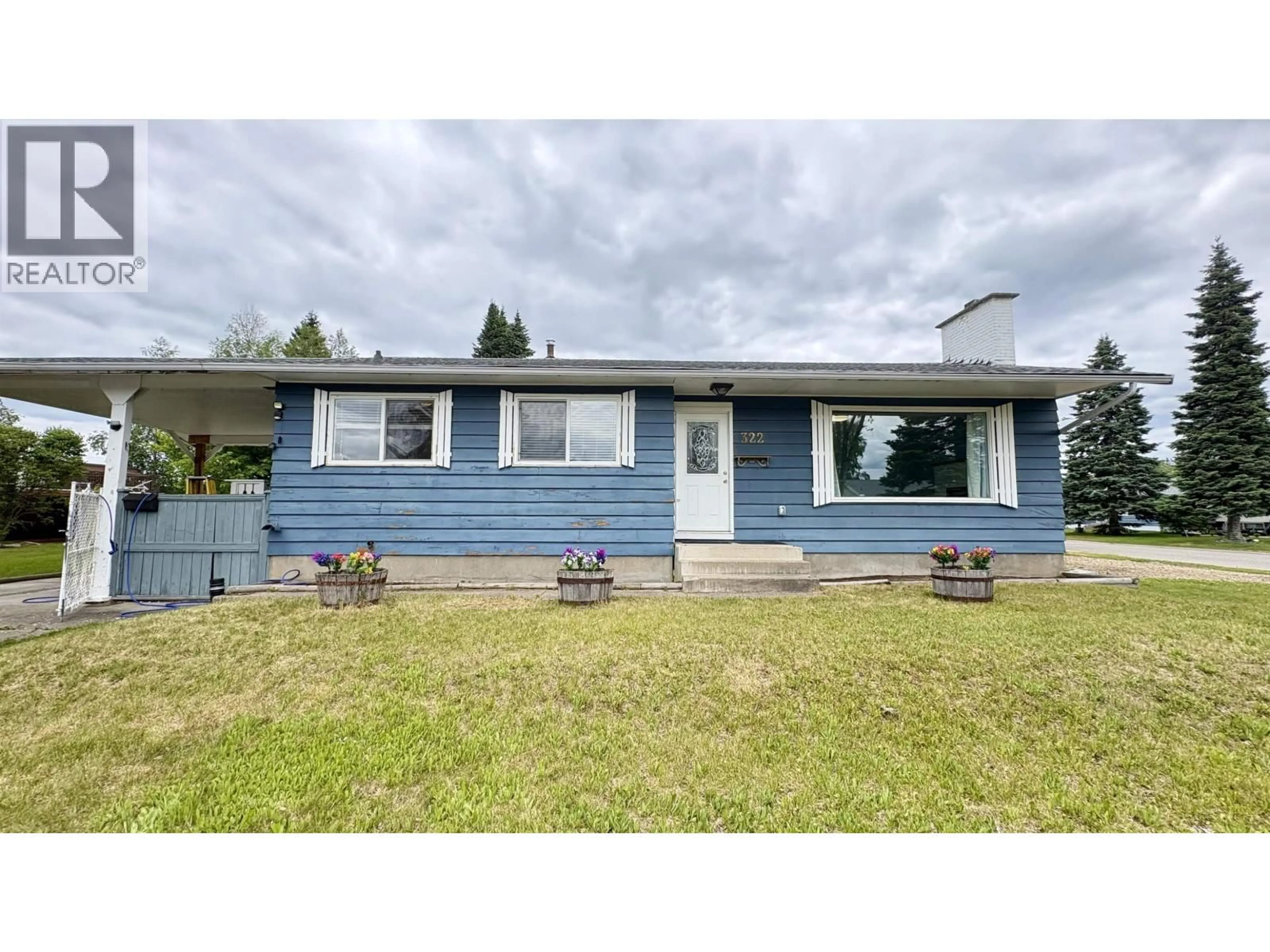 Home with vinyl exterior material, street for 322 PIONEER AVENUE, Prince George British Columbia V2M4M2