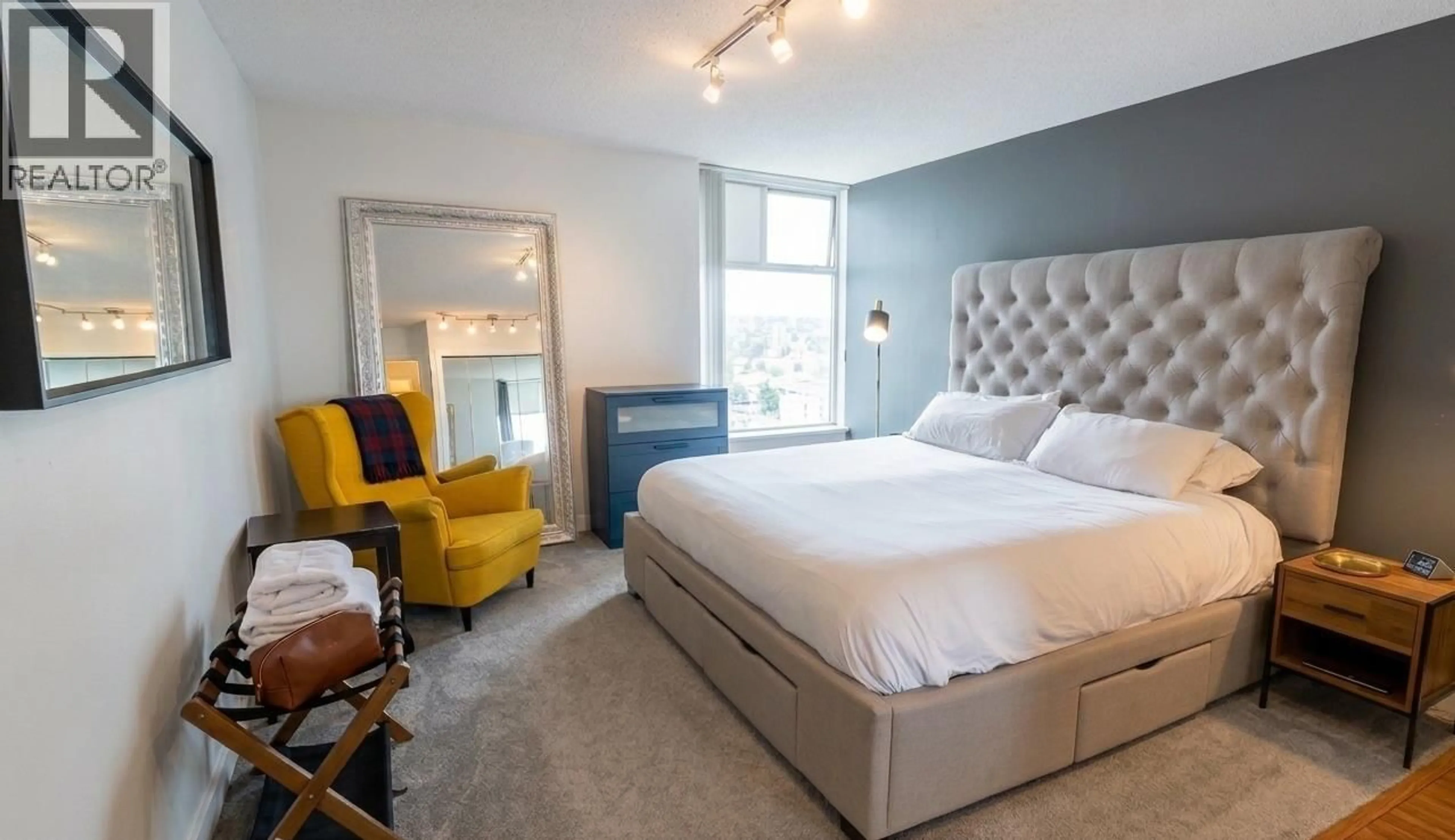 Bedroom with bed, unknown for 605 - 1045 QUAYSIDE DRIVE, New Westminster British Columbia V3M6C9