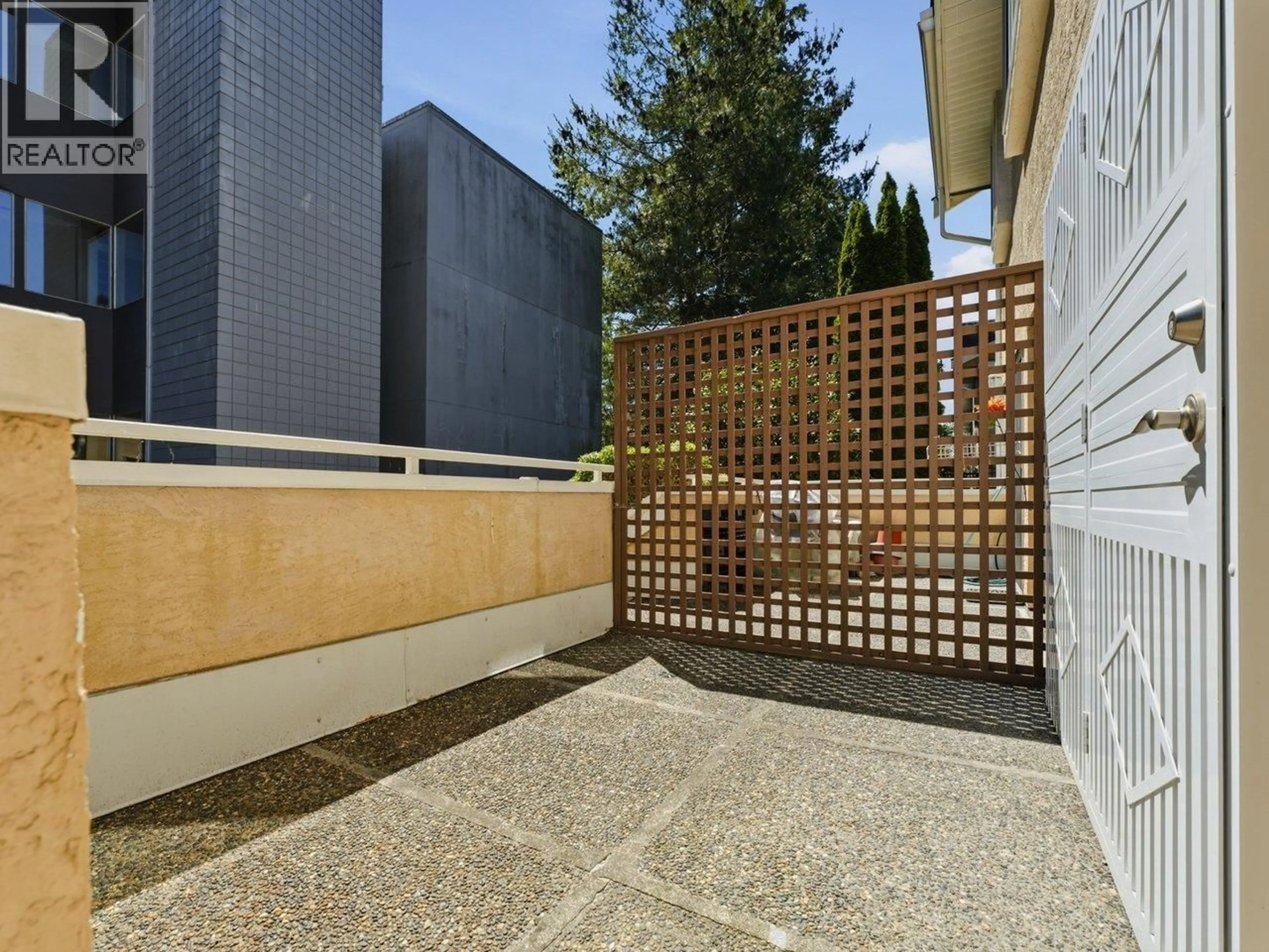 Patio, street for 31 - 7311 MINORU BOULEVARD, Richmond British Columbia V6Y3S8