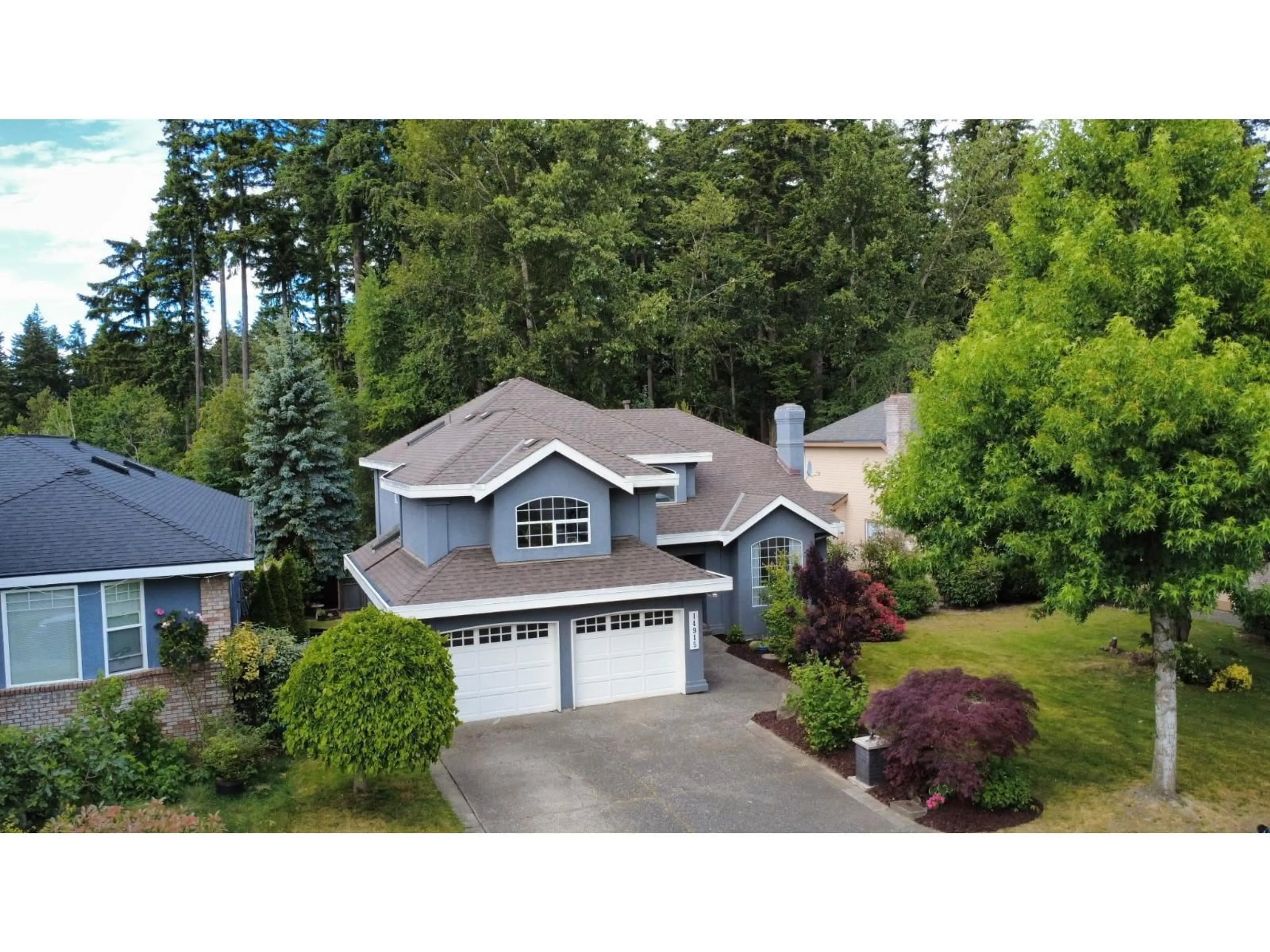 A pic from outside/outdoor area/front of a property/back of a property/a pic from drone, unknown for 14915 25A AVENUE, Surrey British Columbia V4P1N7
