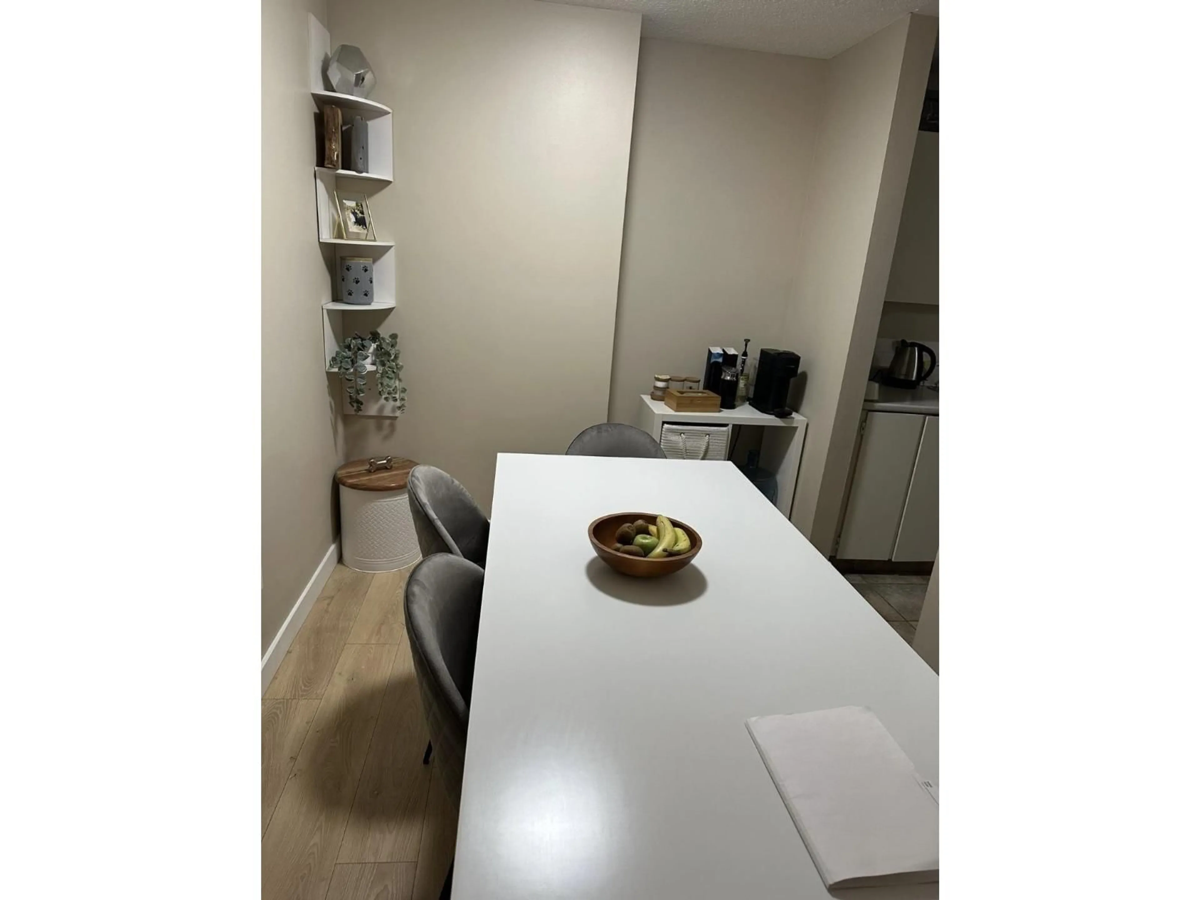 Unknown for 310 - 1850 SOUTHMERE CRESCENT EAST, Surrey British Columbia V4A6Y6