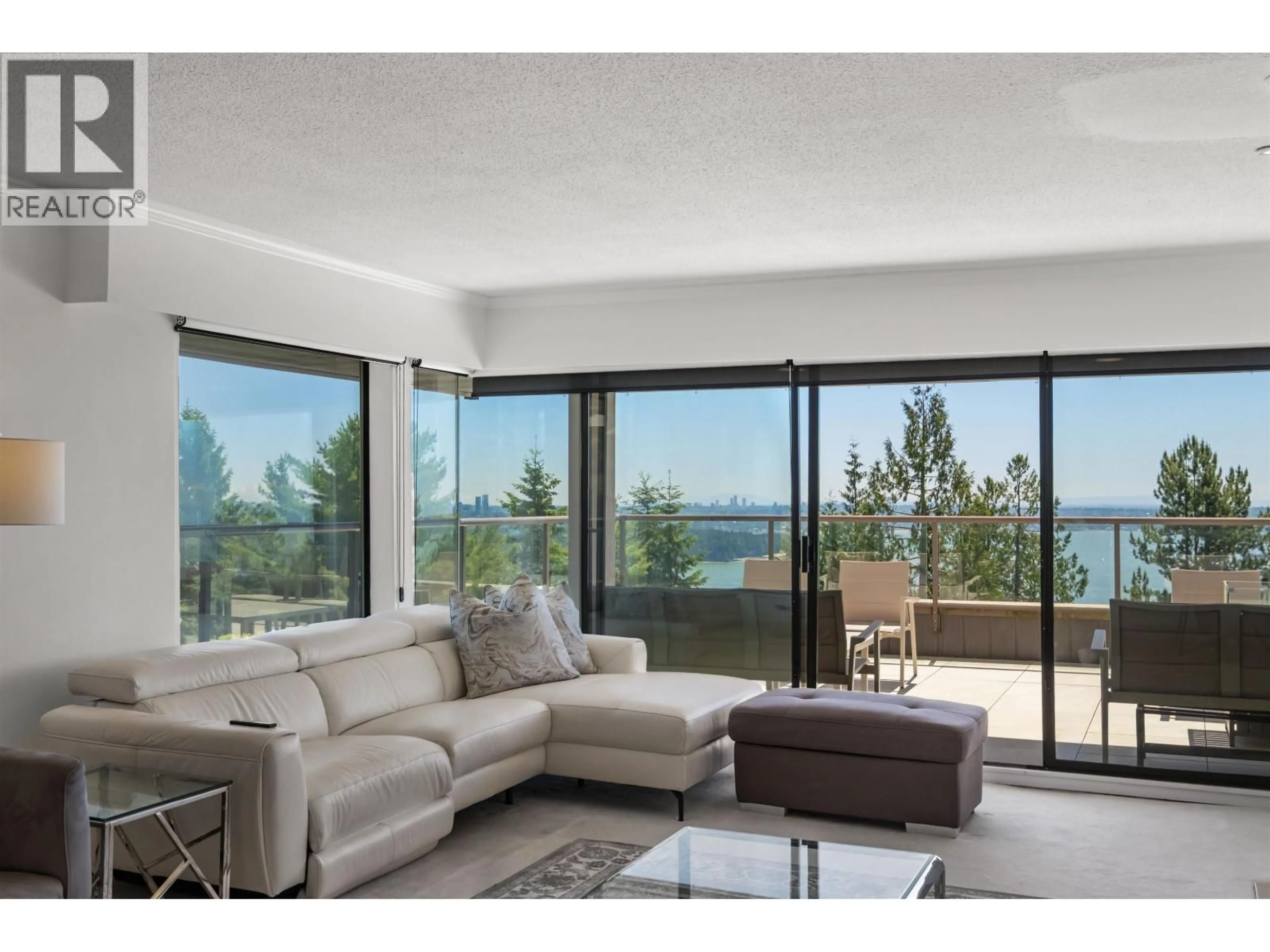 Living room with furniture, unknown for 35 - 2236 FOLKESTONE WAY, West Vancouver British Columbia V7S2X7