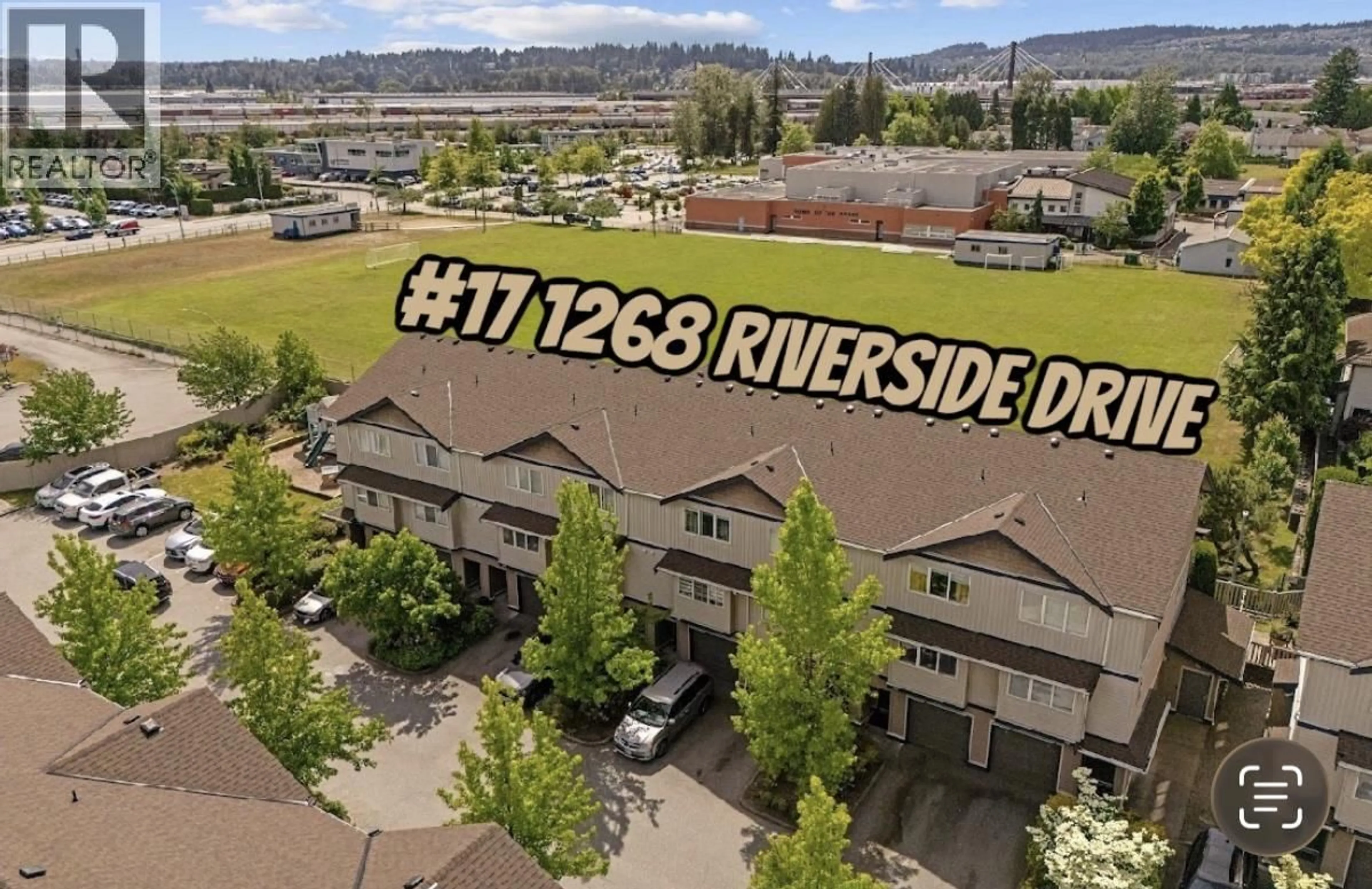 A pic from outside/outdoor area/front of a property/back of a property/a pic from drone, unknown for 17 - 1268 RIVERSIDE DRIVE, Port Coquitlam British Columbia V3B0A8