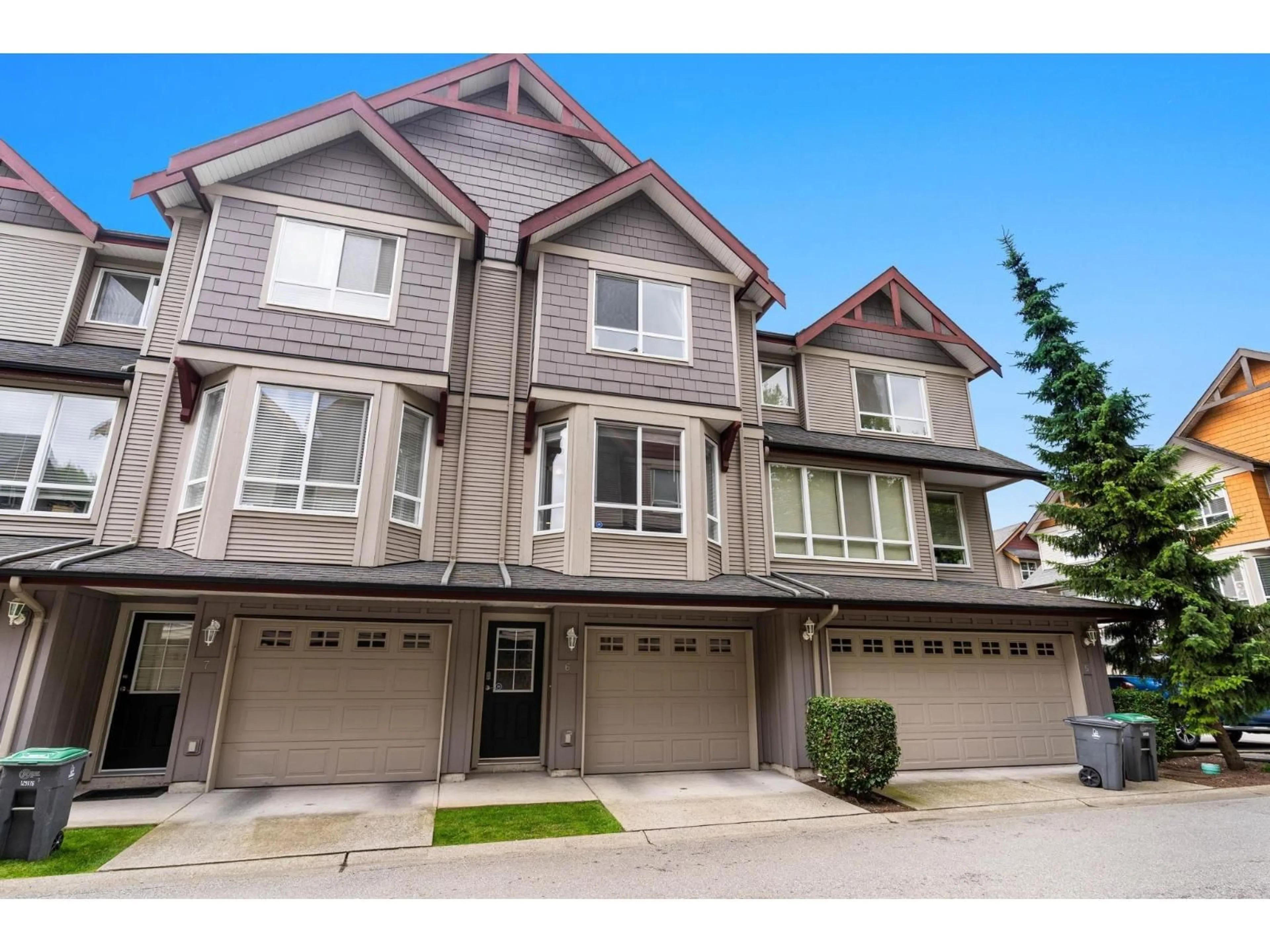 Unknown for 6 - 16772 61 AVENUE, Surrey British Columbia V3S4P2