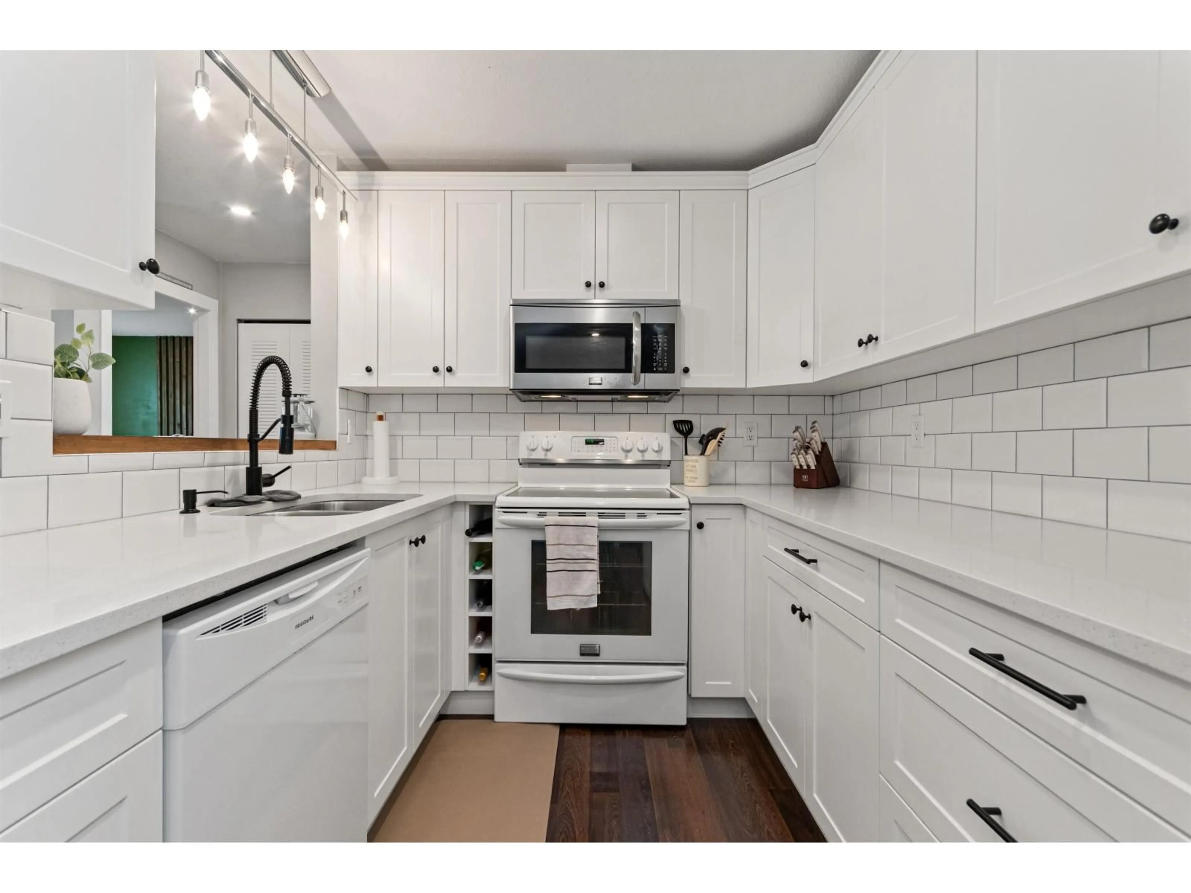 Unknown for 50 - 45640 STOREY AVENUE, Chilliwack British Columbia V2R3C5