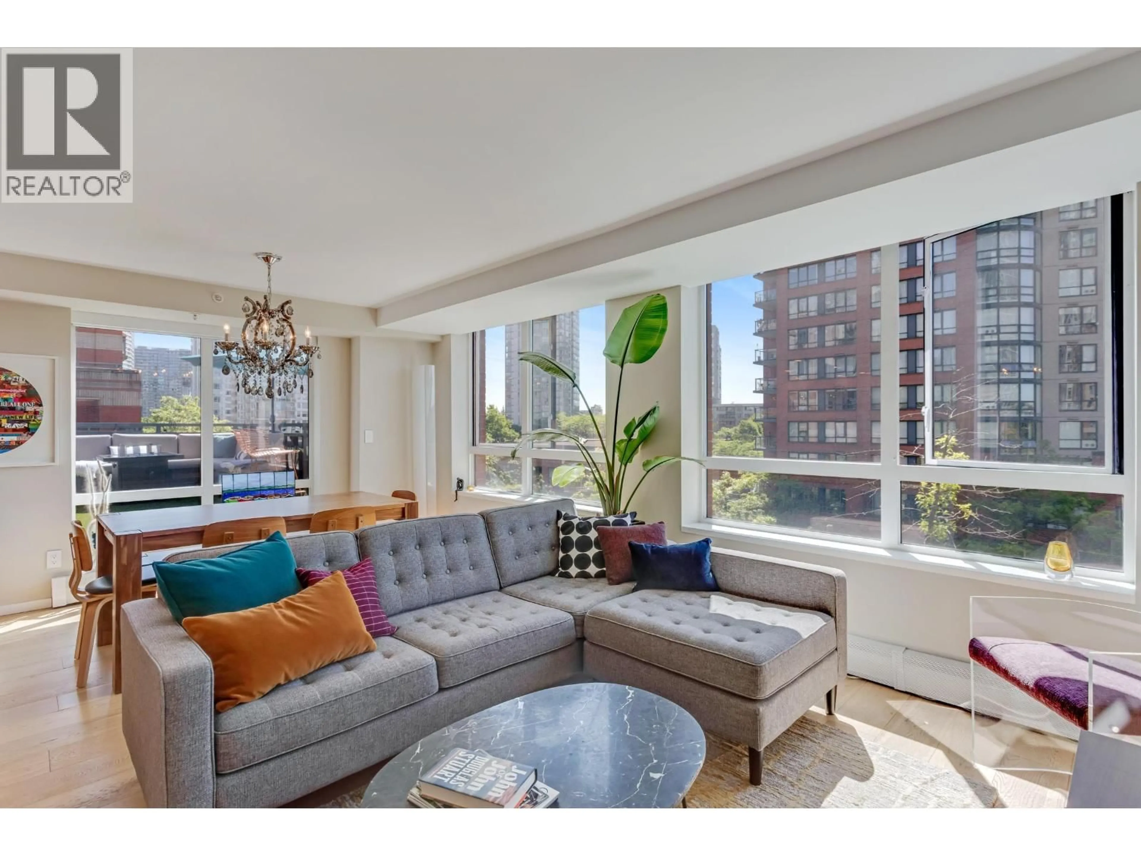 Living room with furniture, unknown for 507 - 289 DRAKE STREET, Vancouver British Columbia V6B5Z5