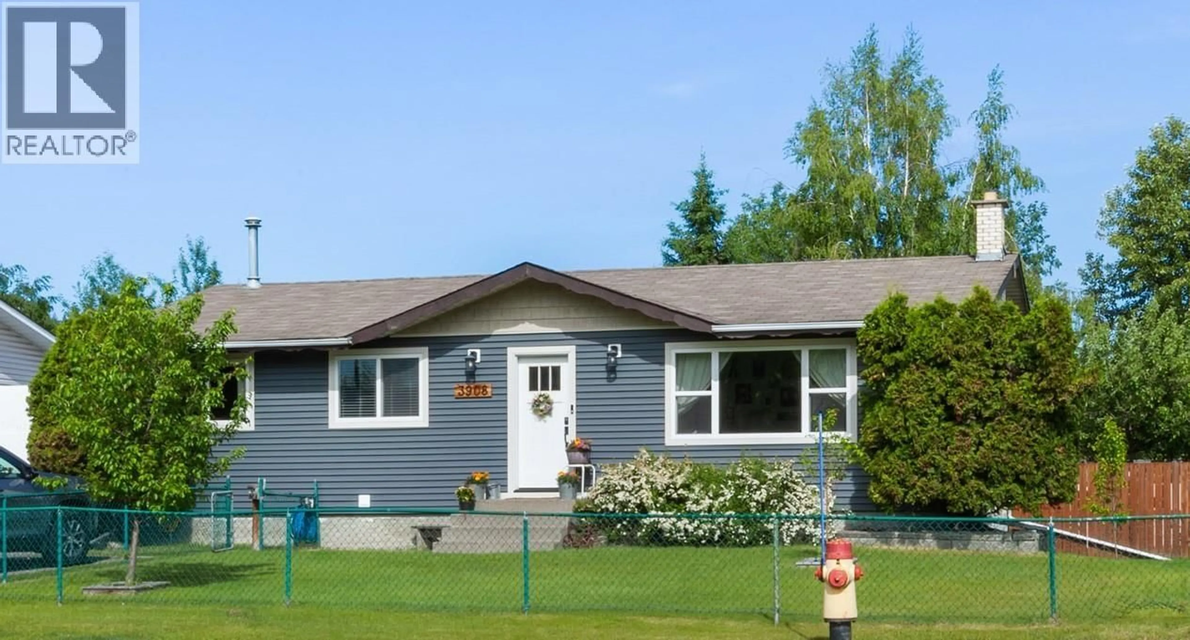 Home with vinyl exterior material, street for 3908 ENEMARK CRESCENT, Prince George British Columbia V2N2X5