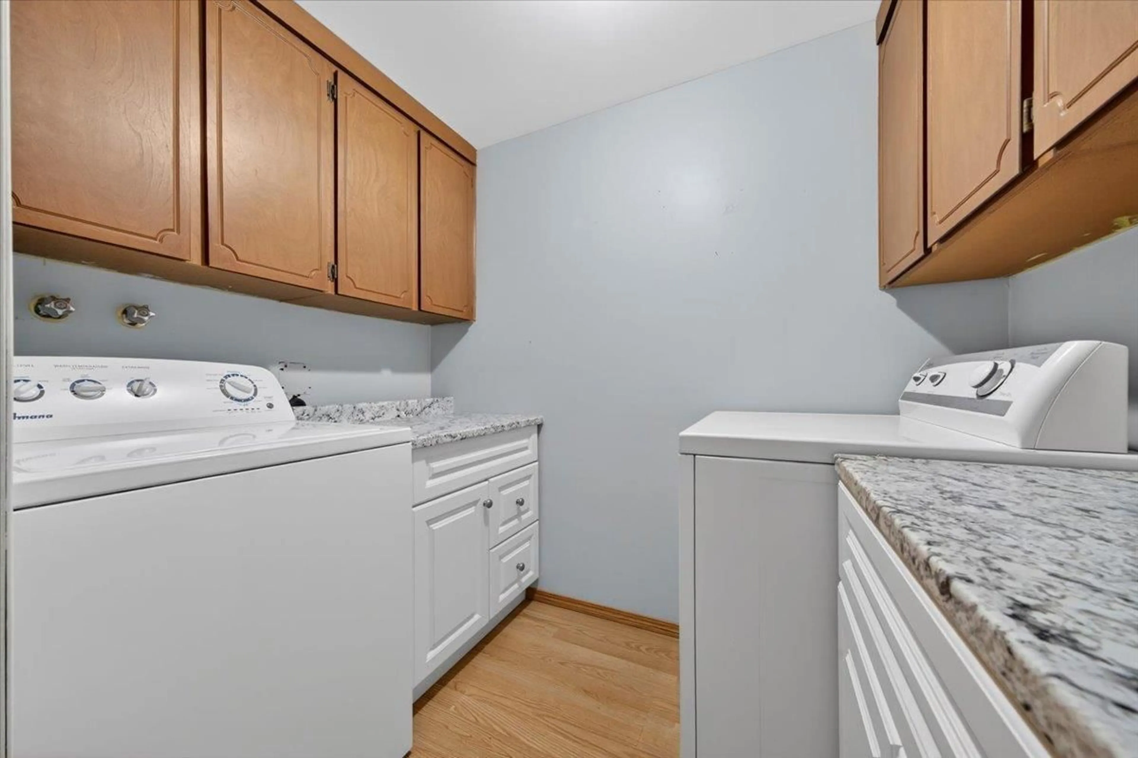 Standard kitchen, unknown for 104 - 32025 TIMS AVENUE, Abbotsford British Columbia V2T2H3