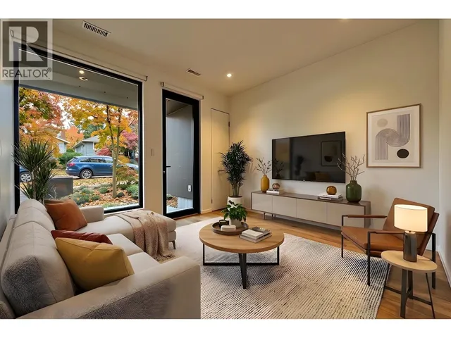 2180 13TH AVENUE, Vancouver 5